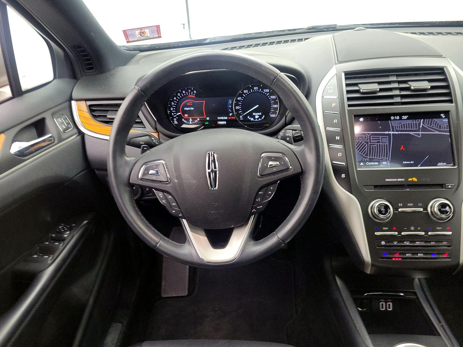 Thumbnail: 2019 Lincoln MKC - 10