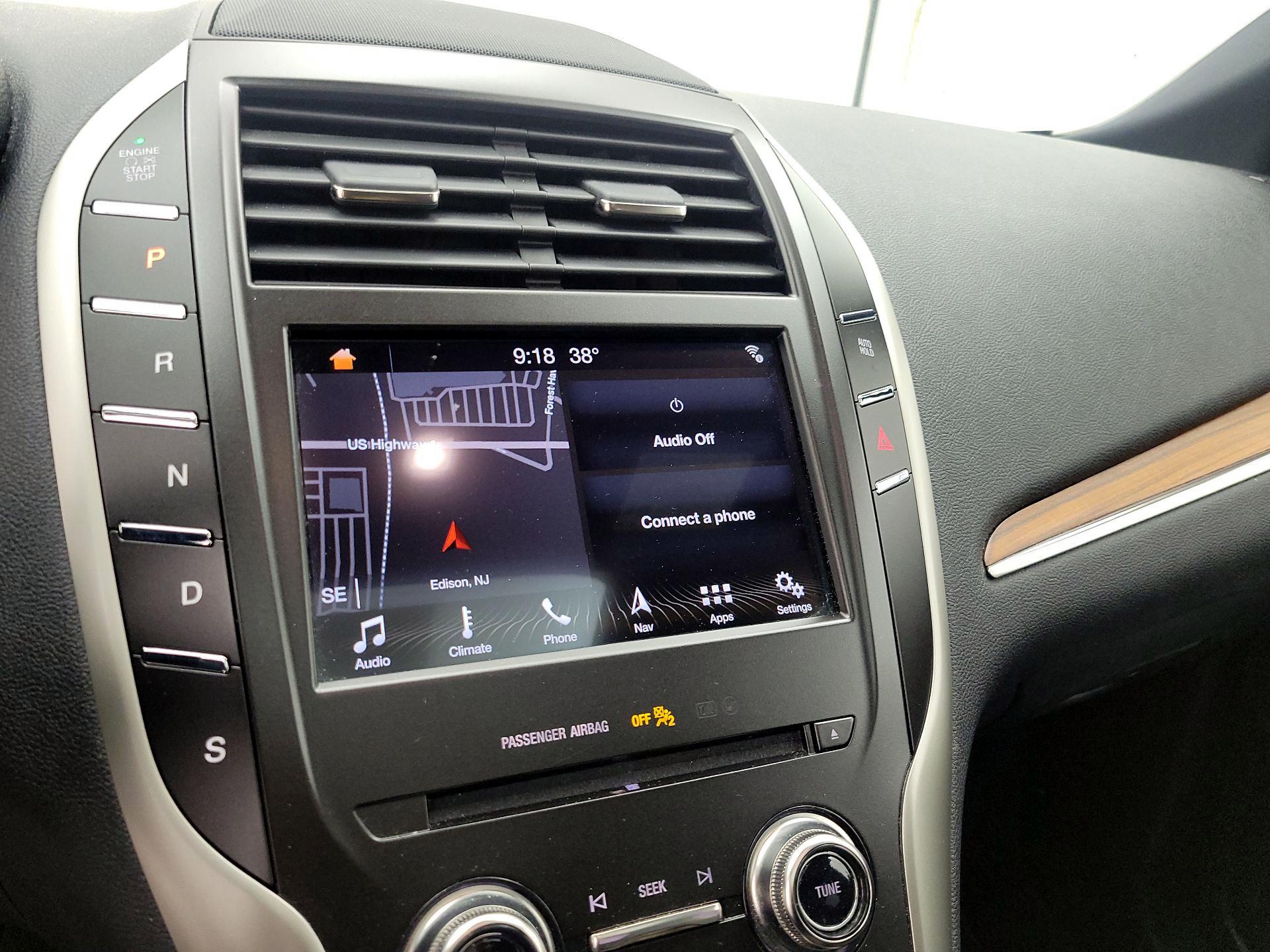 Thumbnail: 2019 Lincoln MKC - 16