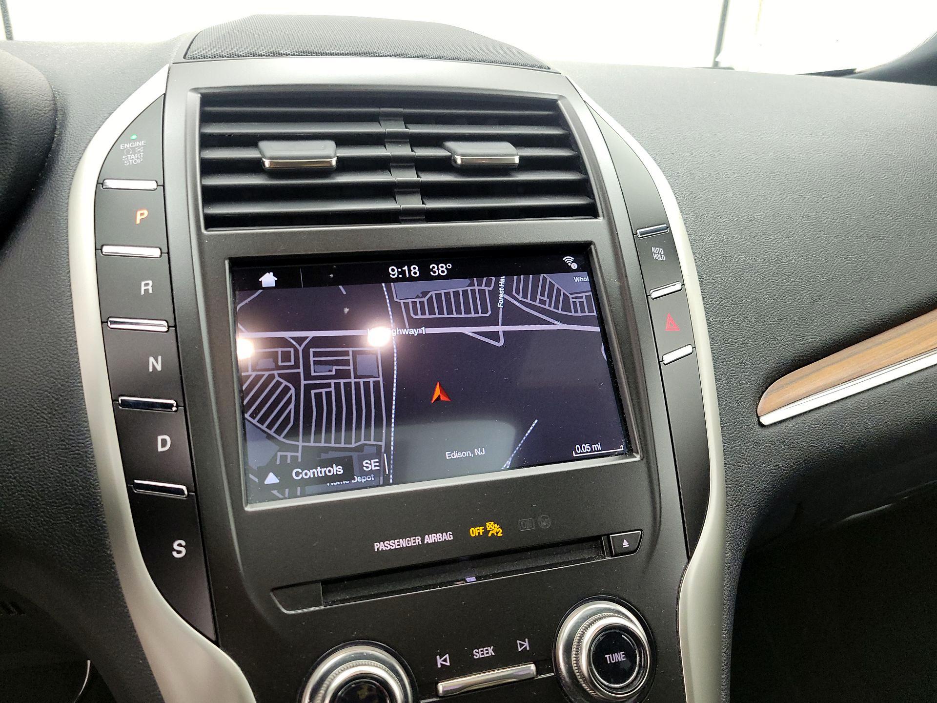 Thumbnail: 2019 Lincoln MKC - 18