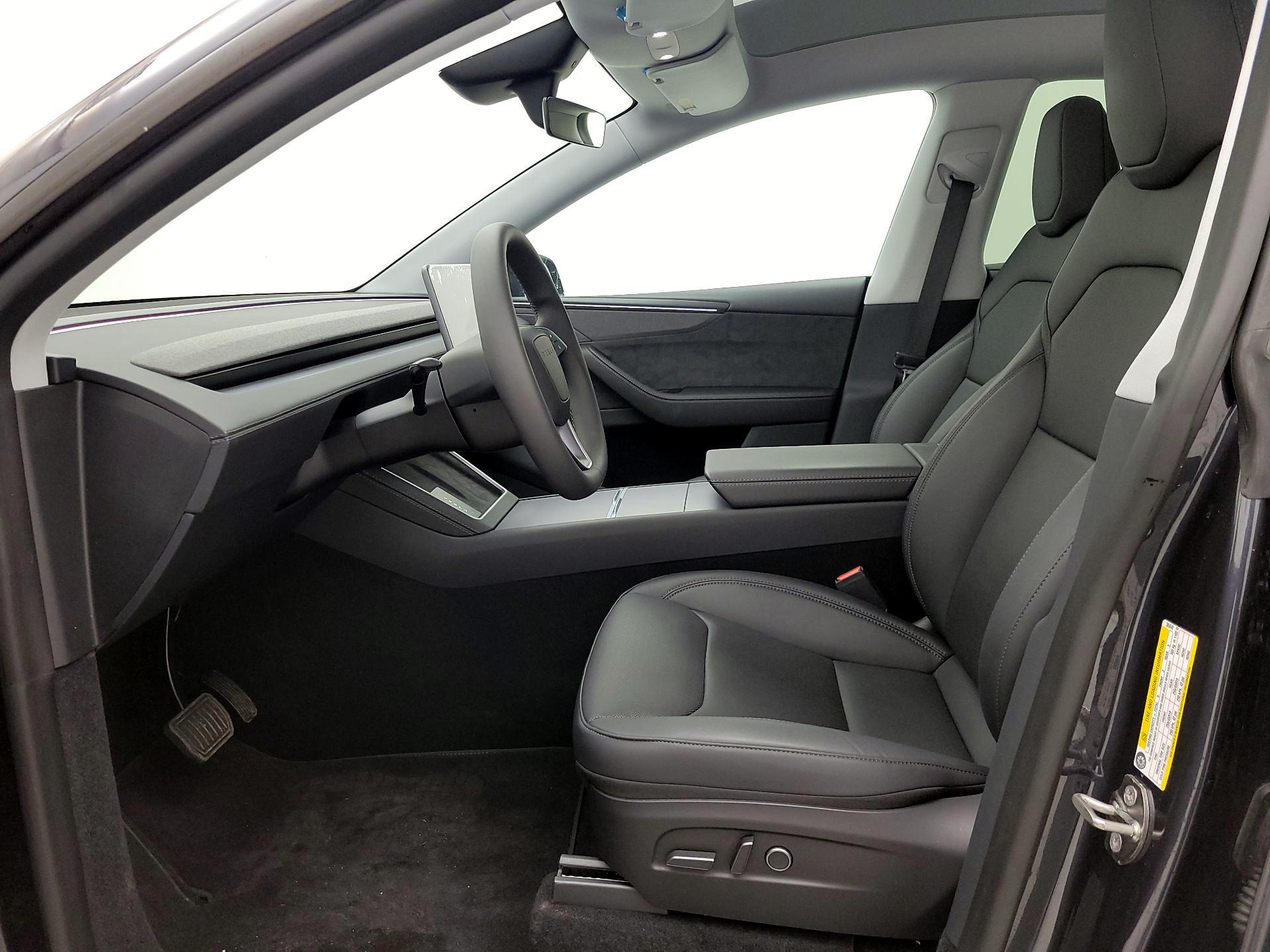 Thumbnail: 2026 Tesla Model Y - 11