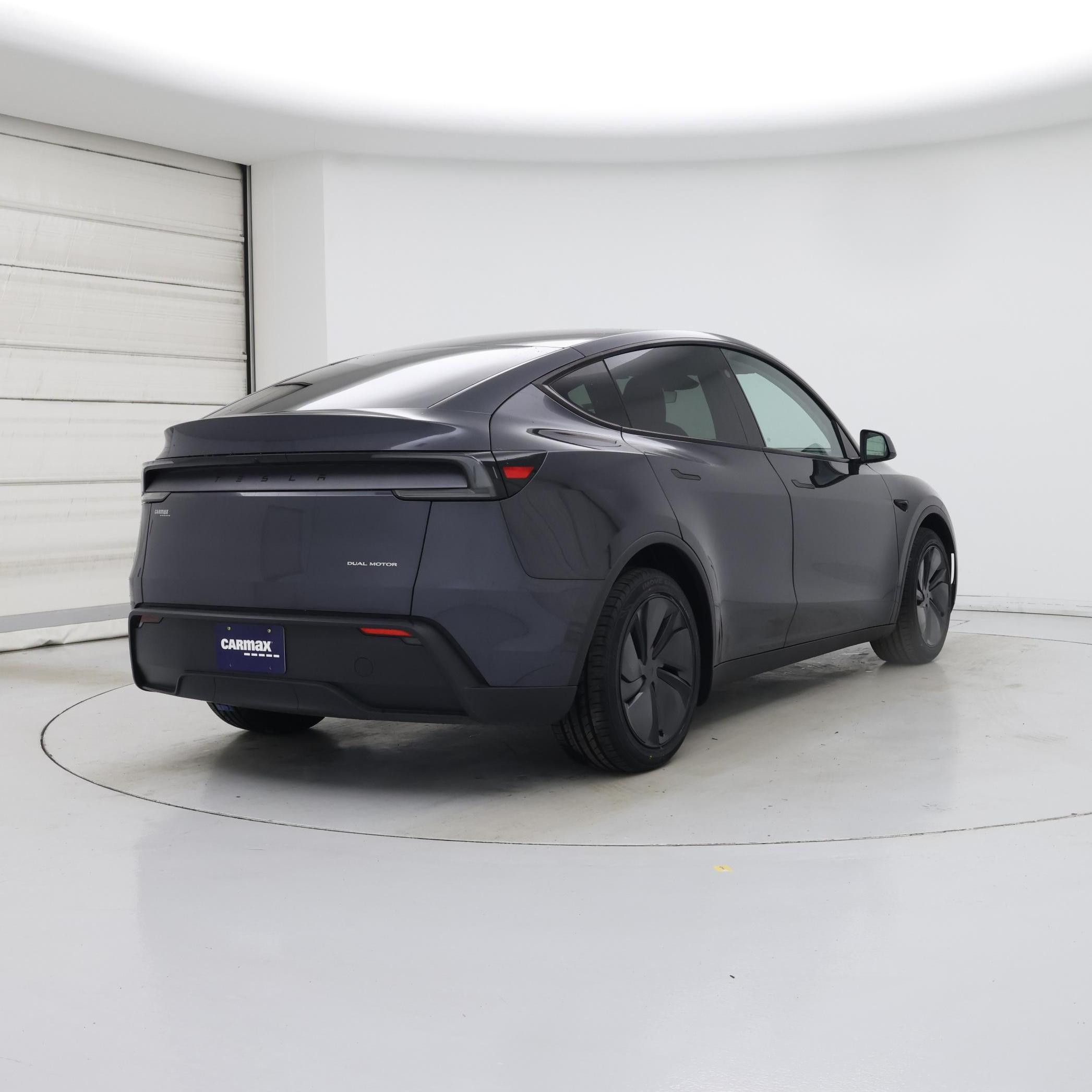 Thumbnail: 2026 Tesla Model Y - 8