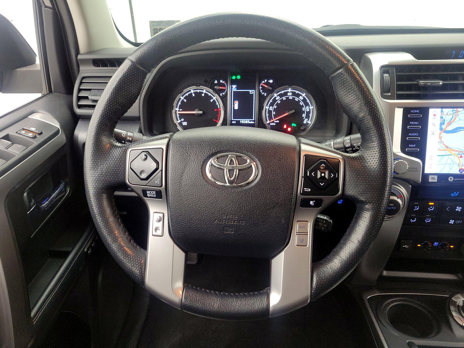 Thumbnail: 2023 Toyota 4Runner - 10