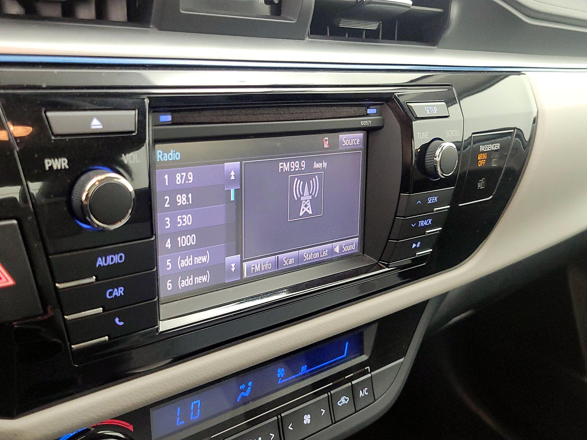 Thumbnail: 2016 Toyota Corolla - 15