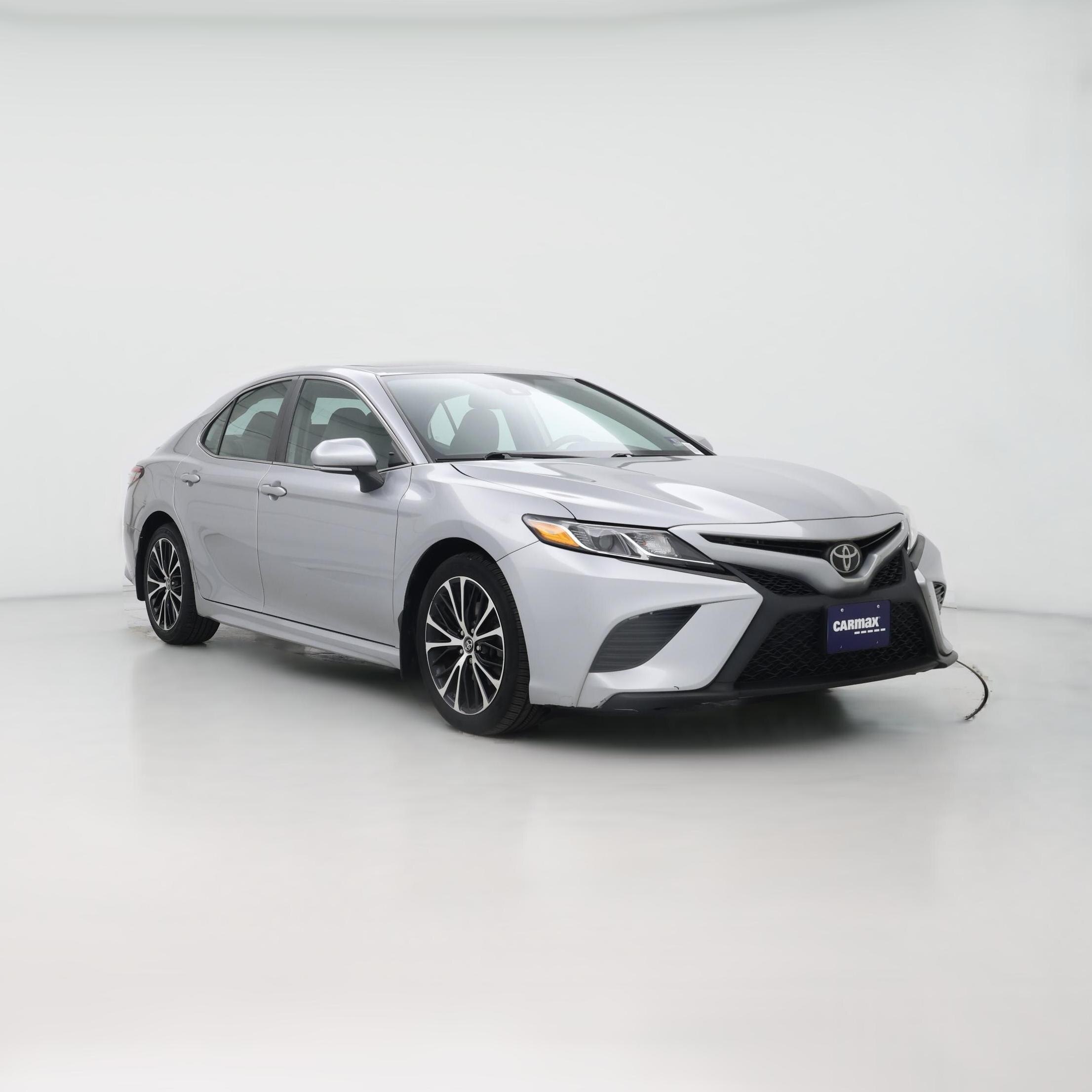 Thumbnail: 2019 Toyota Camry - 1