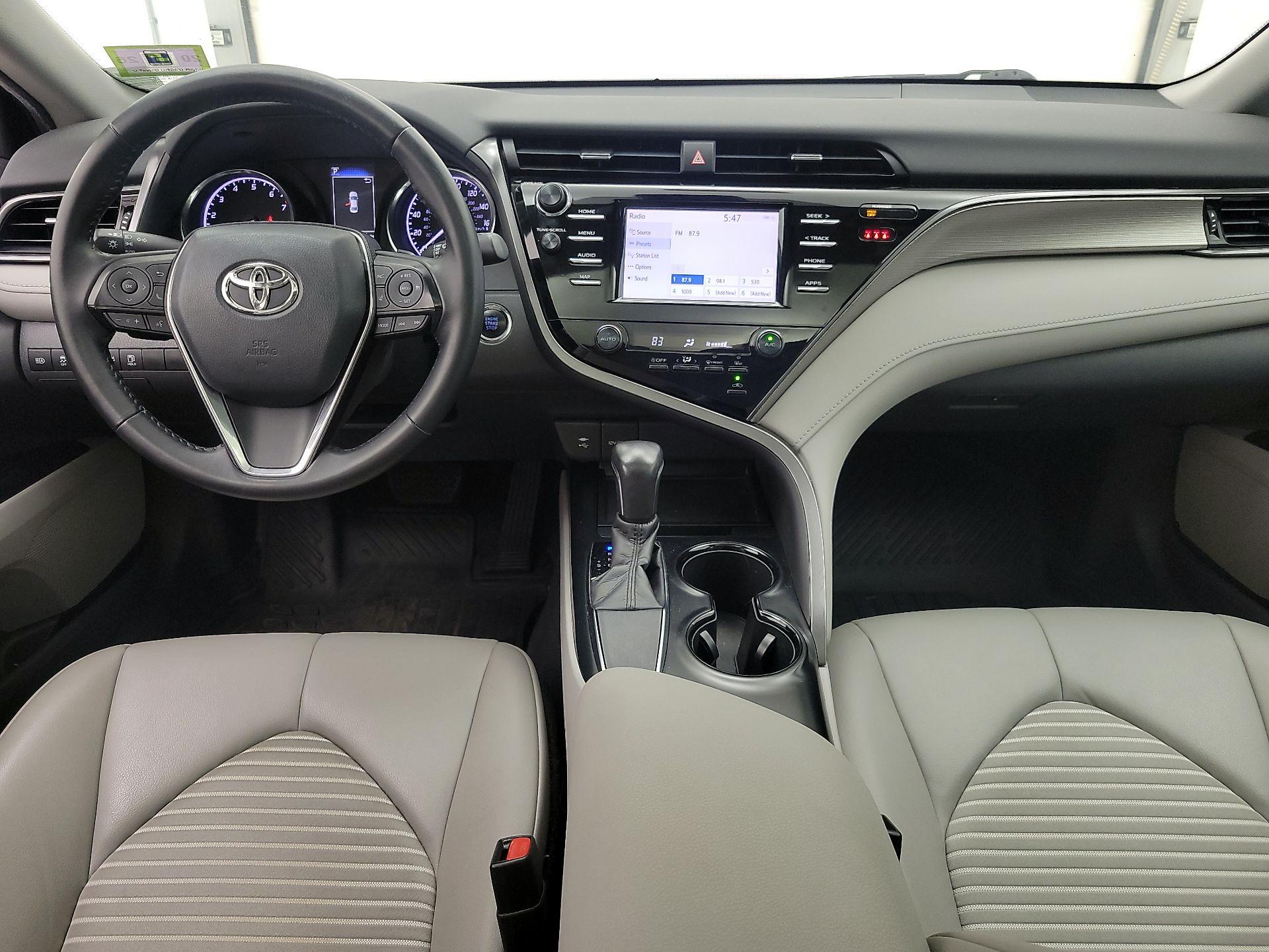 Thumbnail: 2019 Toyota Camry - 9