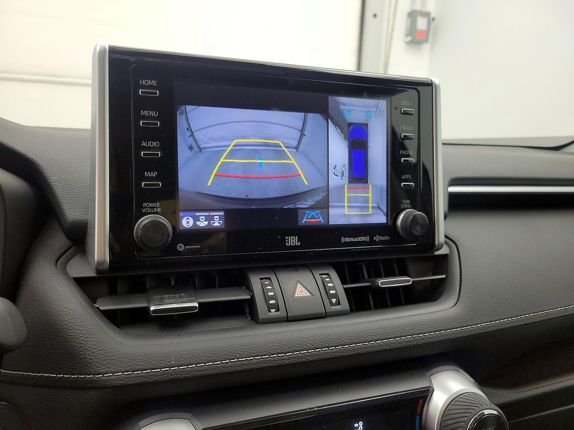 Thumbnail: 2019 Toyota RAV4 - 14