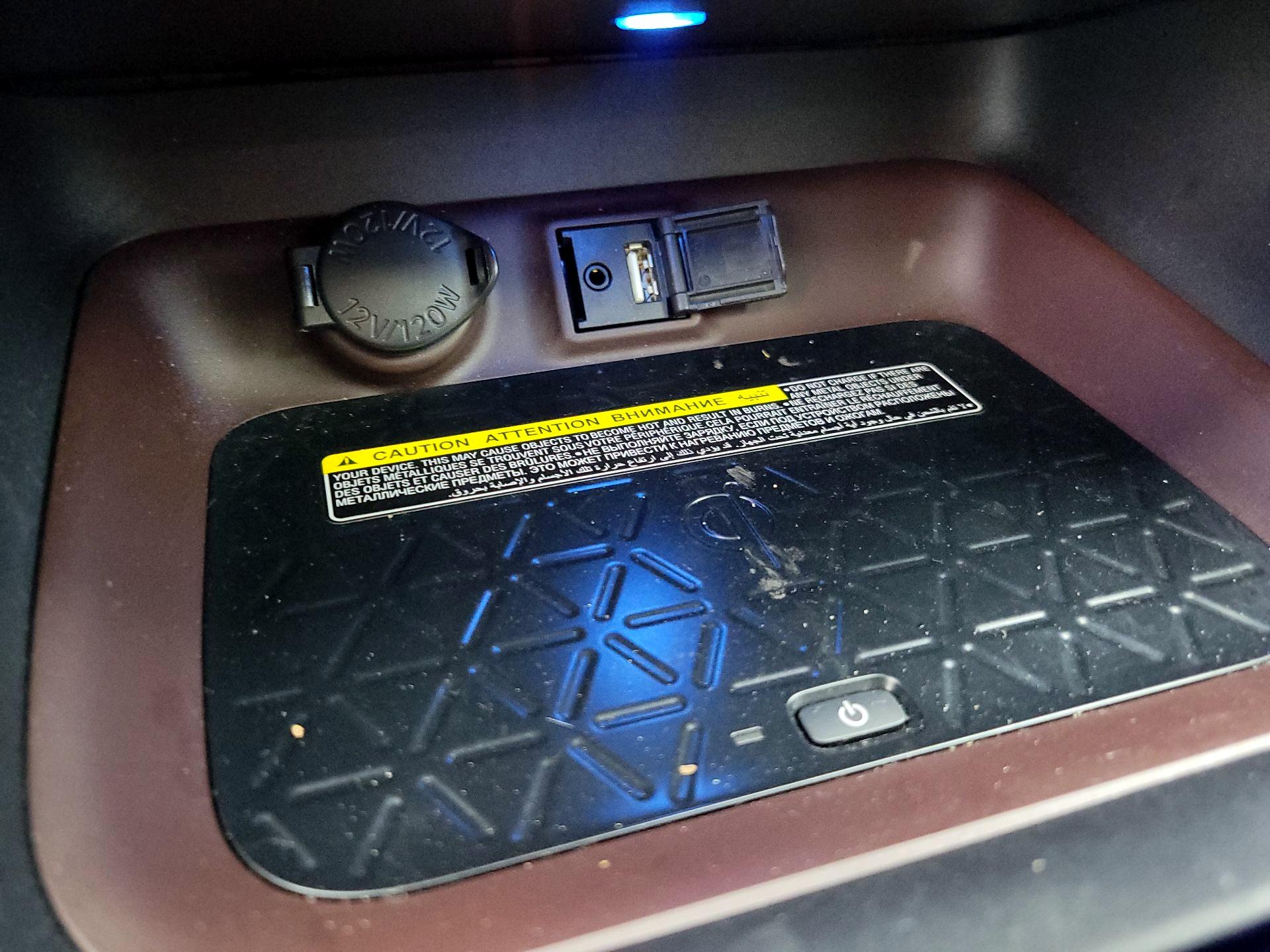 Thumbnail: 2019 Toyota RAV4 - 18