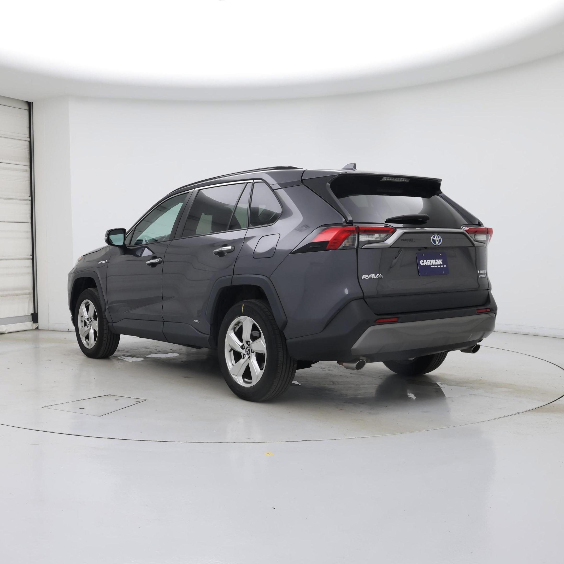 Thumbnail: 2019 Toyota RAV4 - 2