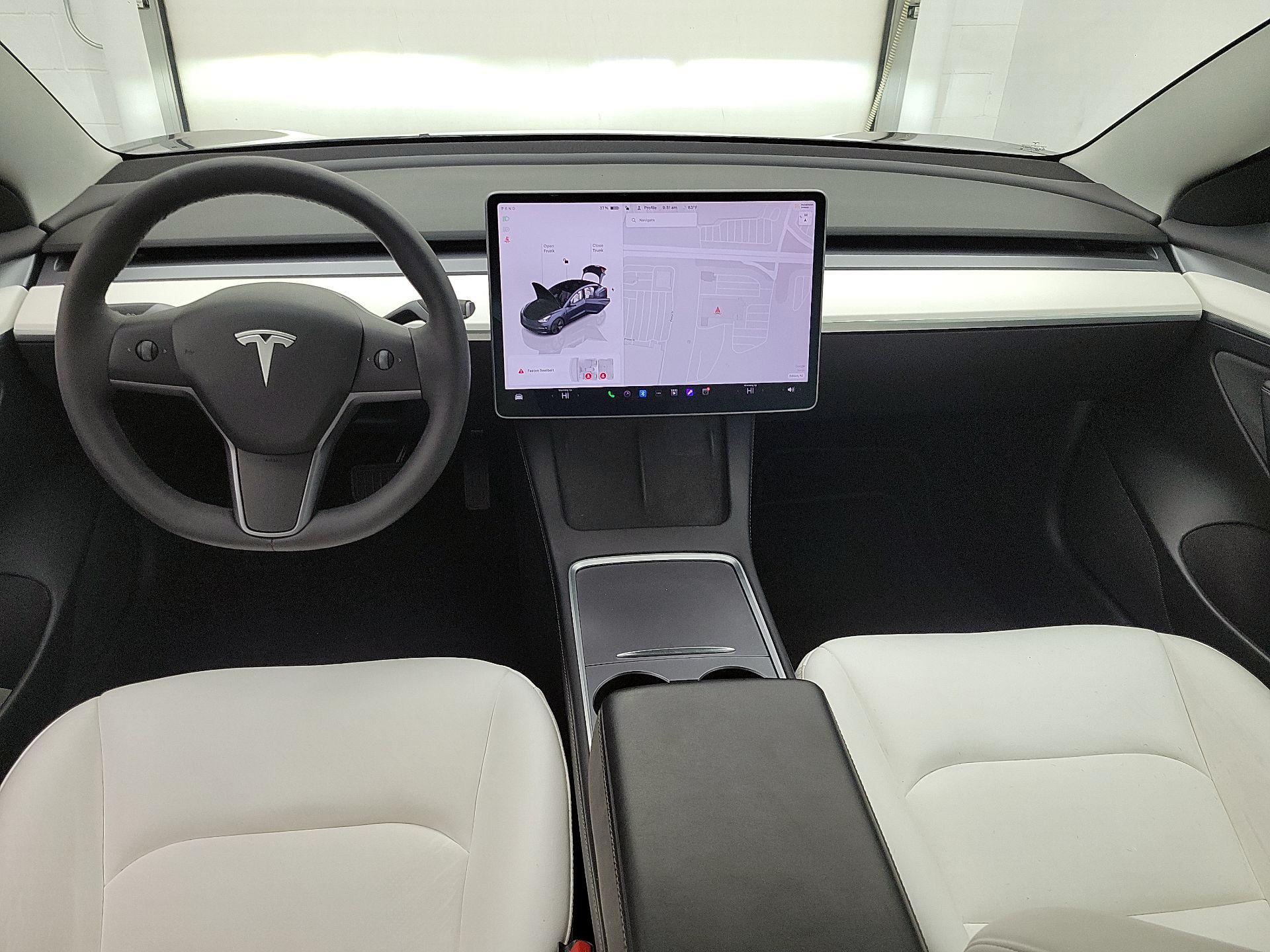 Thumbnail: 2022 Tesla Model 3 - 9