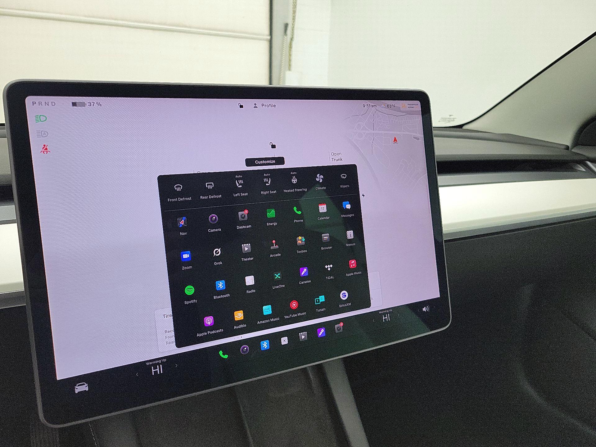 Thumbnail: 2022 Tesla Model 3 - 15