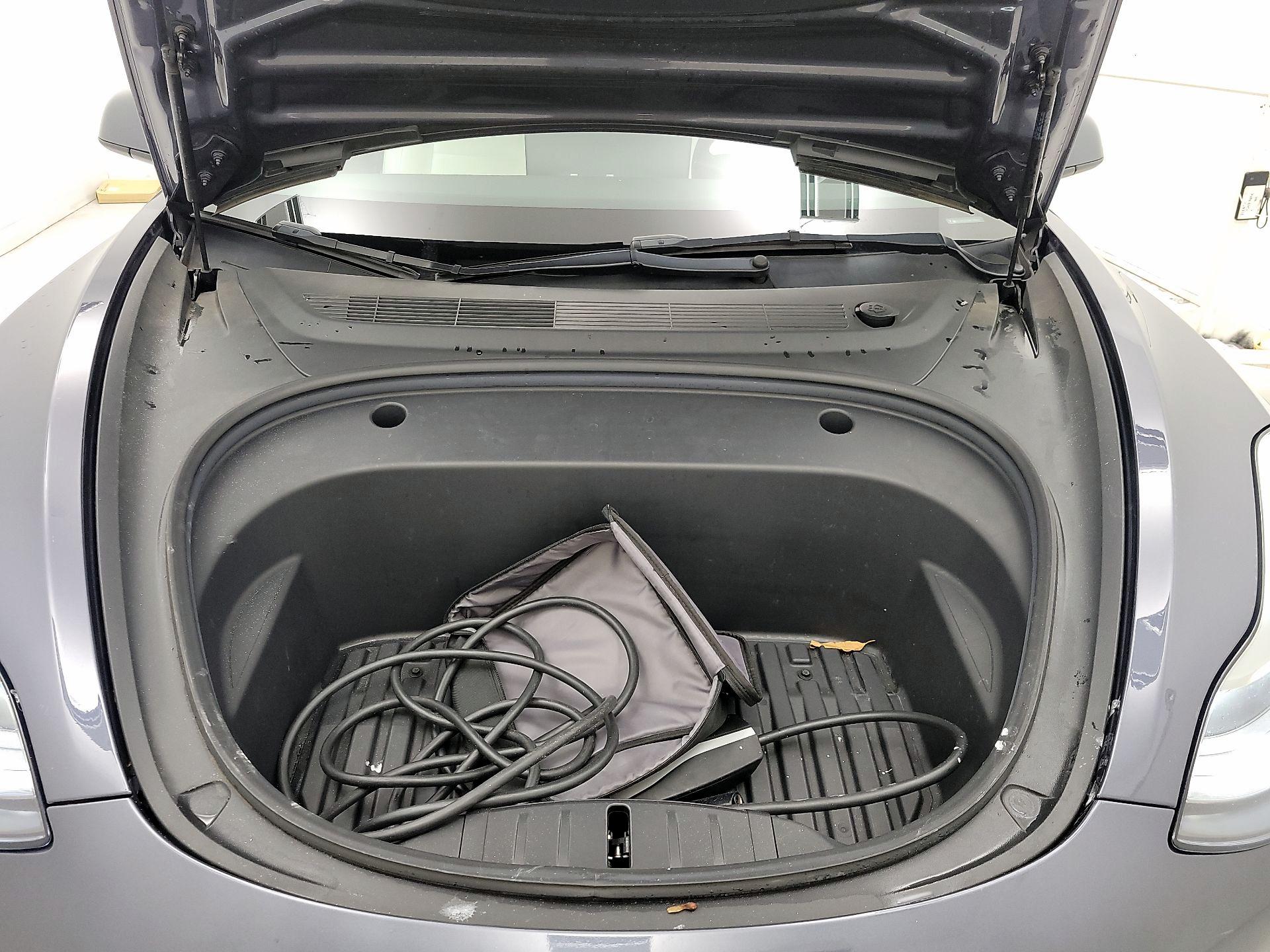 Thumbnail: 2022 Tesla Model 3 - 20