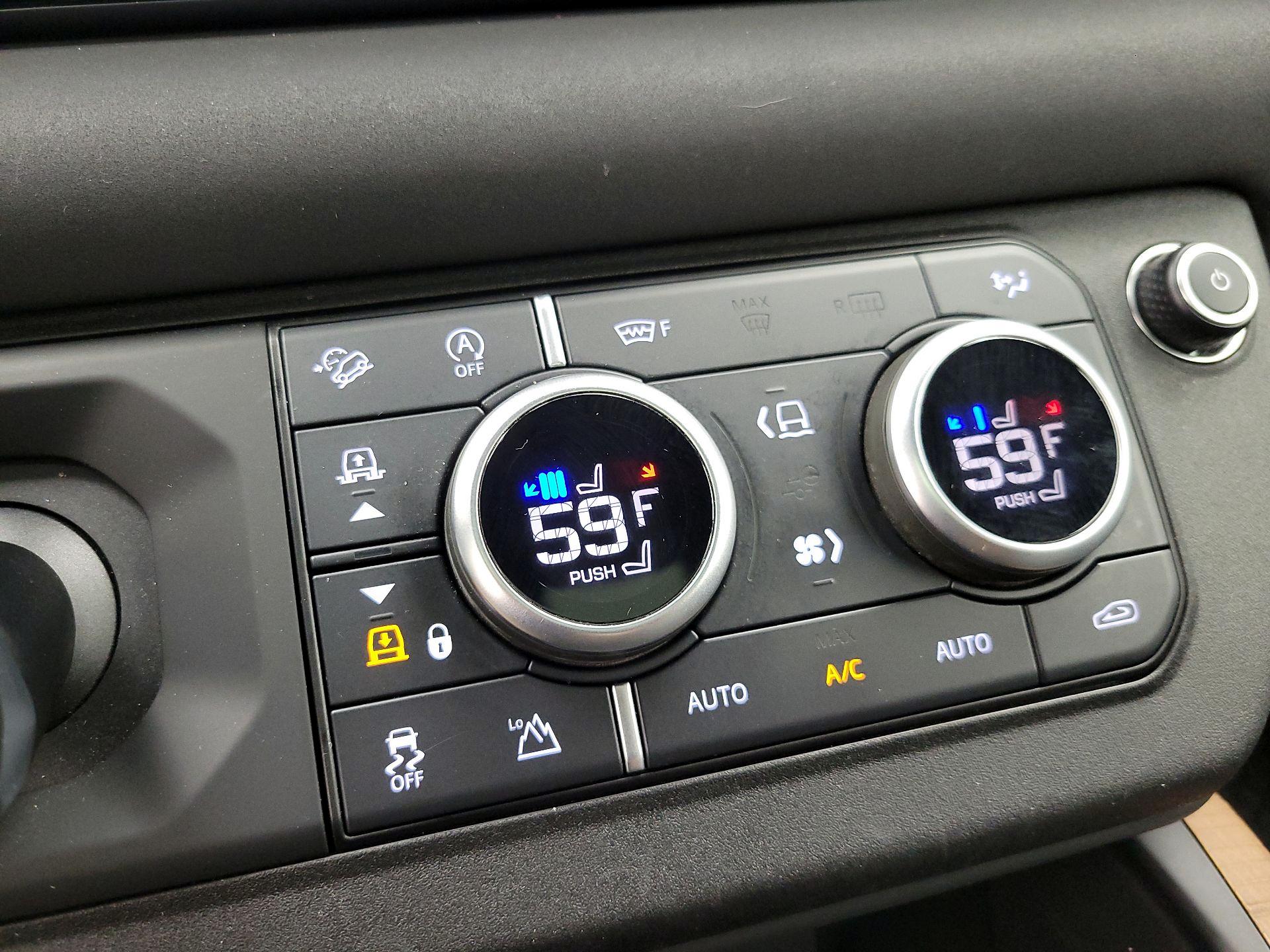 Thumbnail: 2023 Land Rover Defender - 17