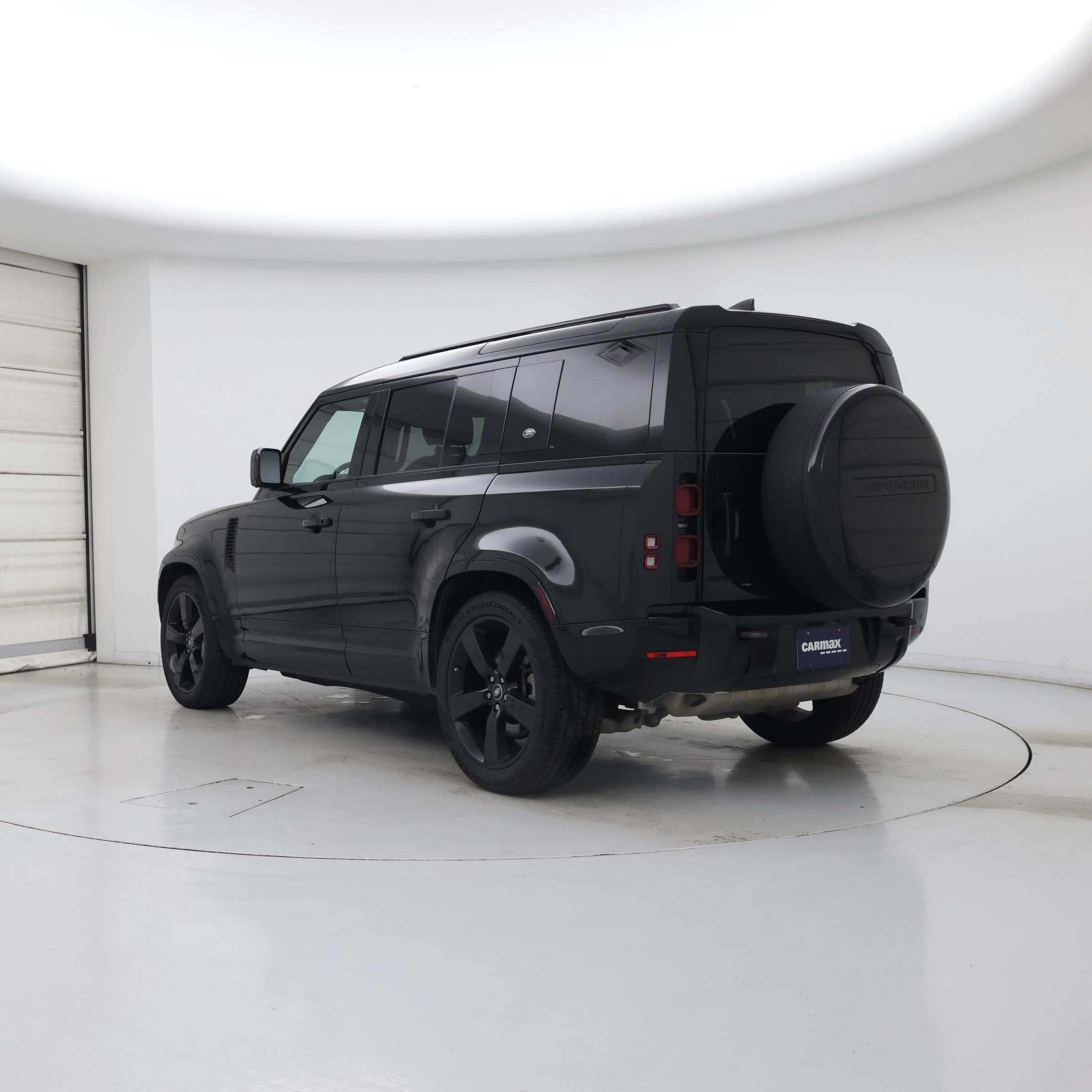 Thumbnail: 2023 Land Rover Defender - 2