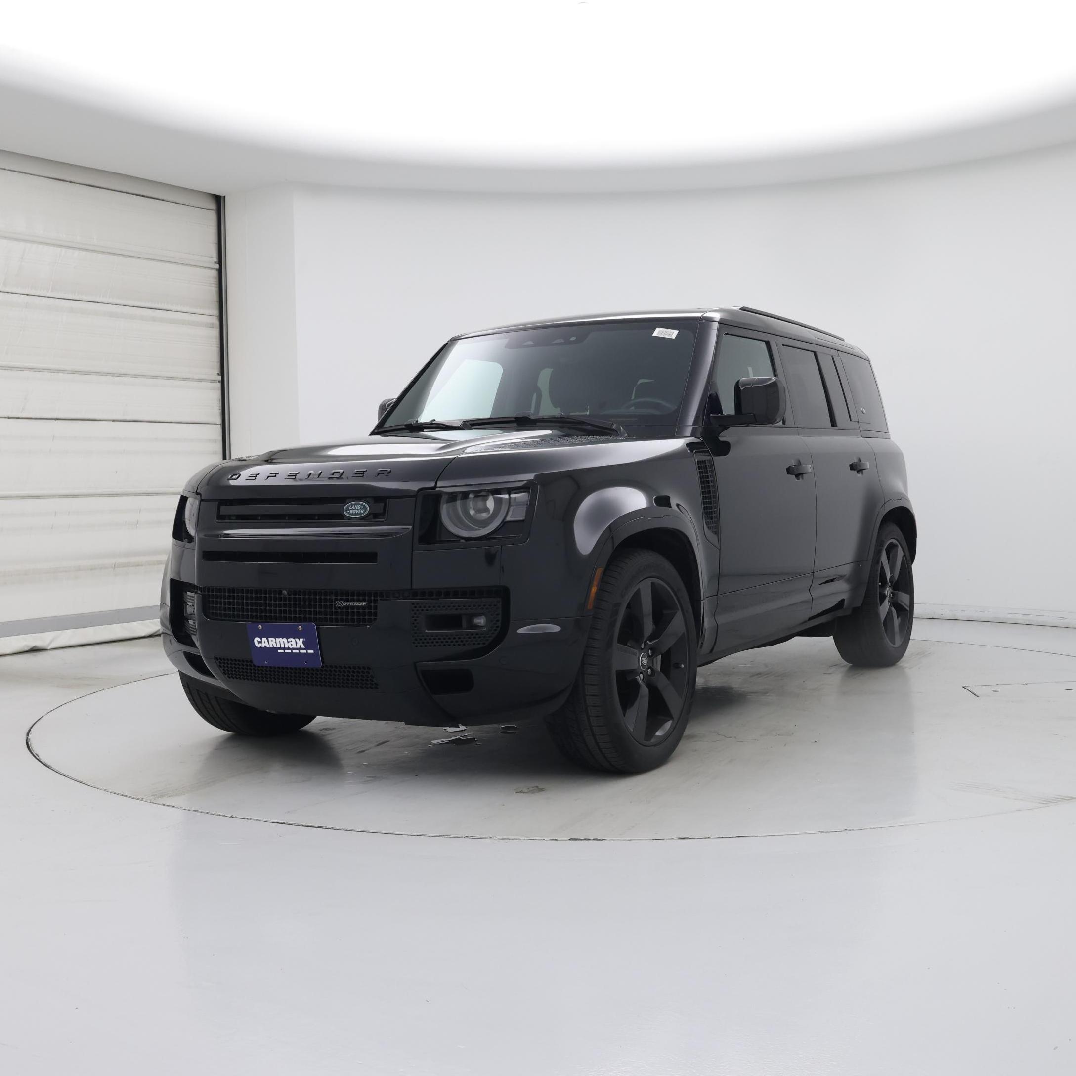 Thumbnail: 2023 Land Rover Defender - 4