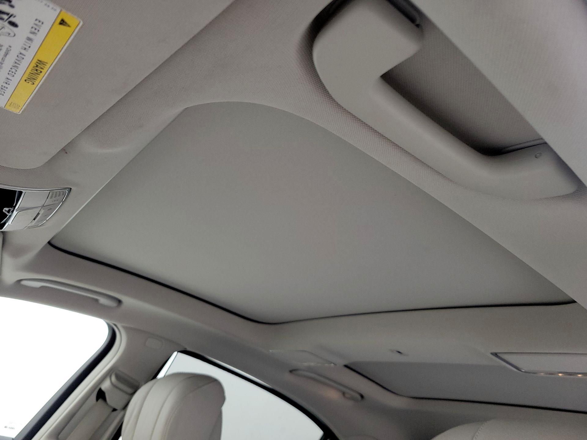 Thumbnail: 2017 Mercedes-Benz S-Class - 19