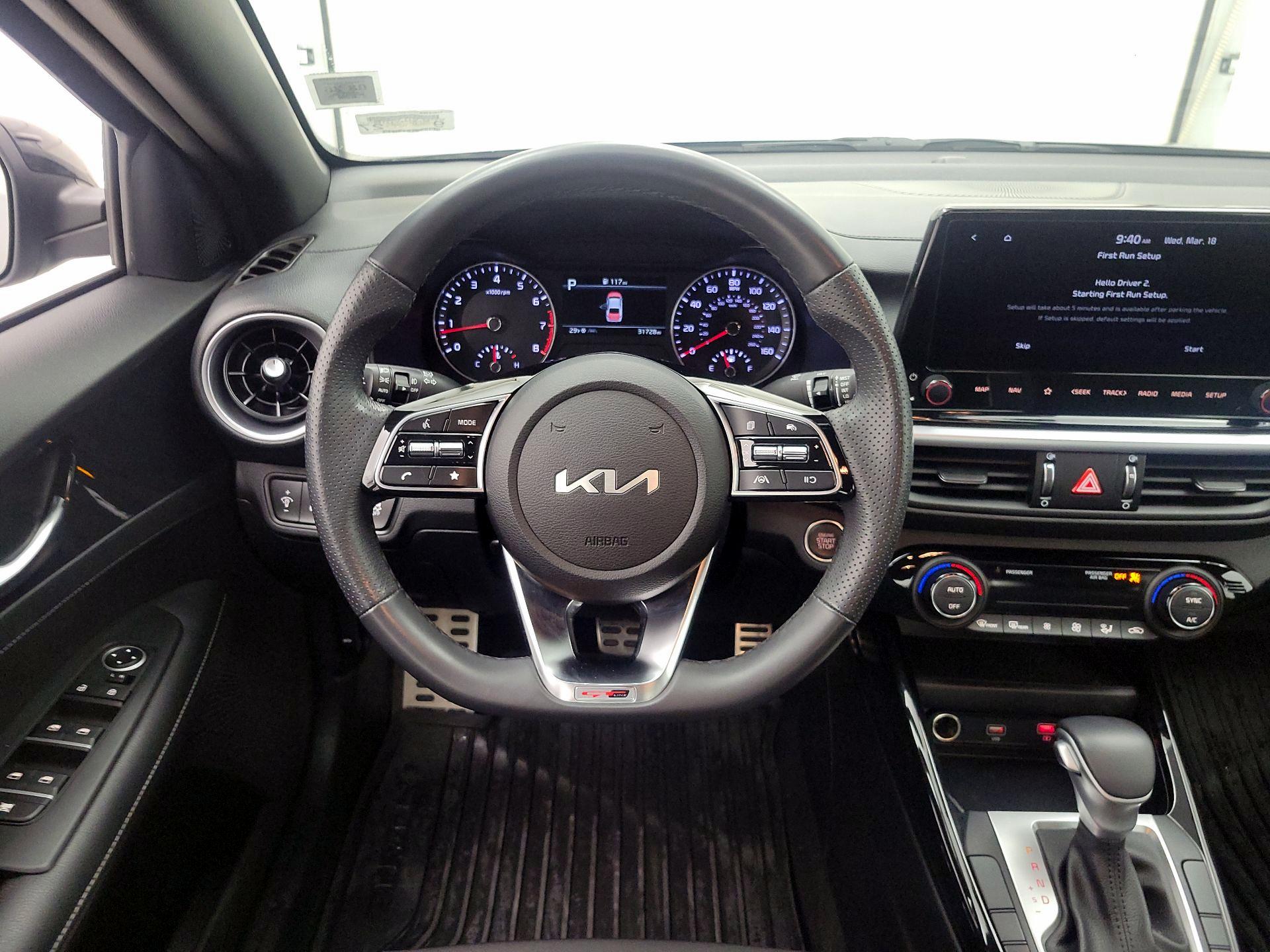 Thumbnail: 2023 Kia Forte - 10