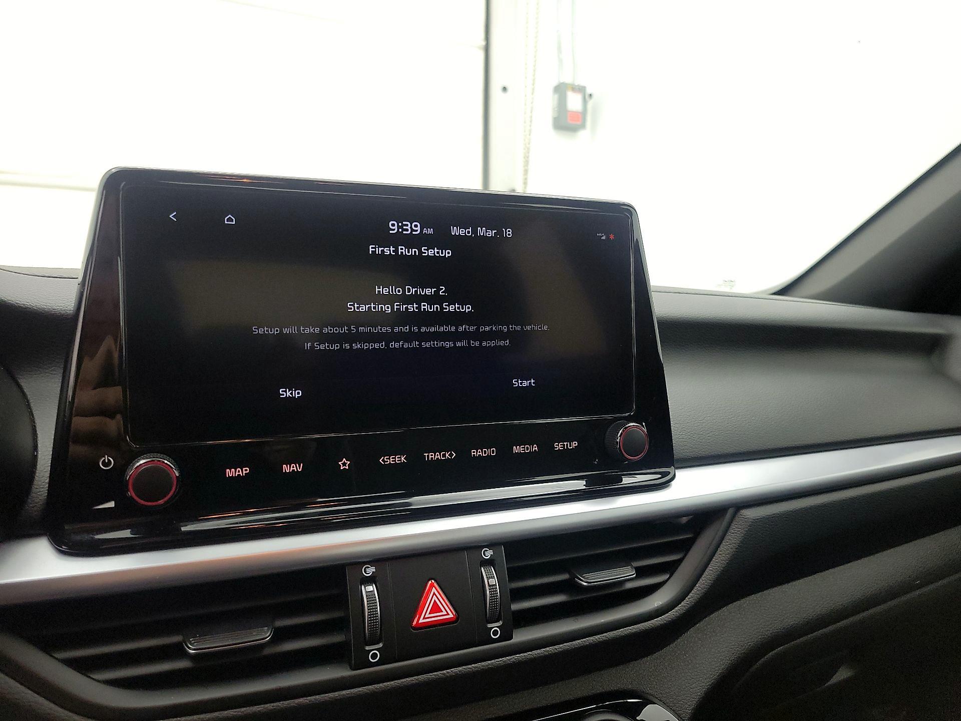 Thumbnail: 2023 Kia Forte - 15