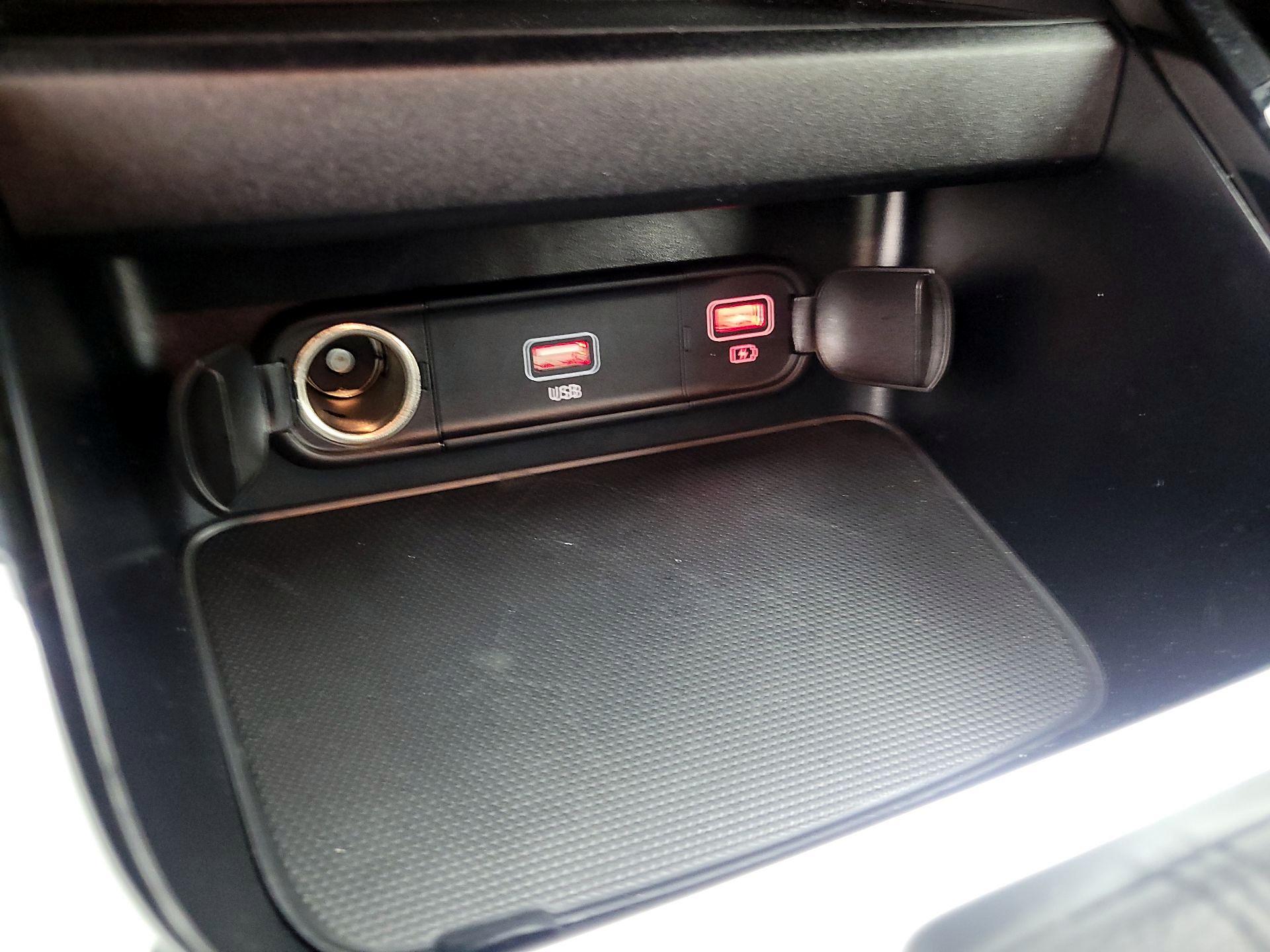 Thumbnail: 2023 Kia Forte - 18