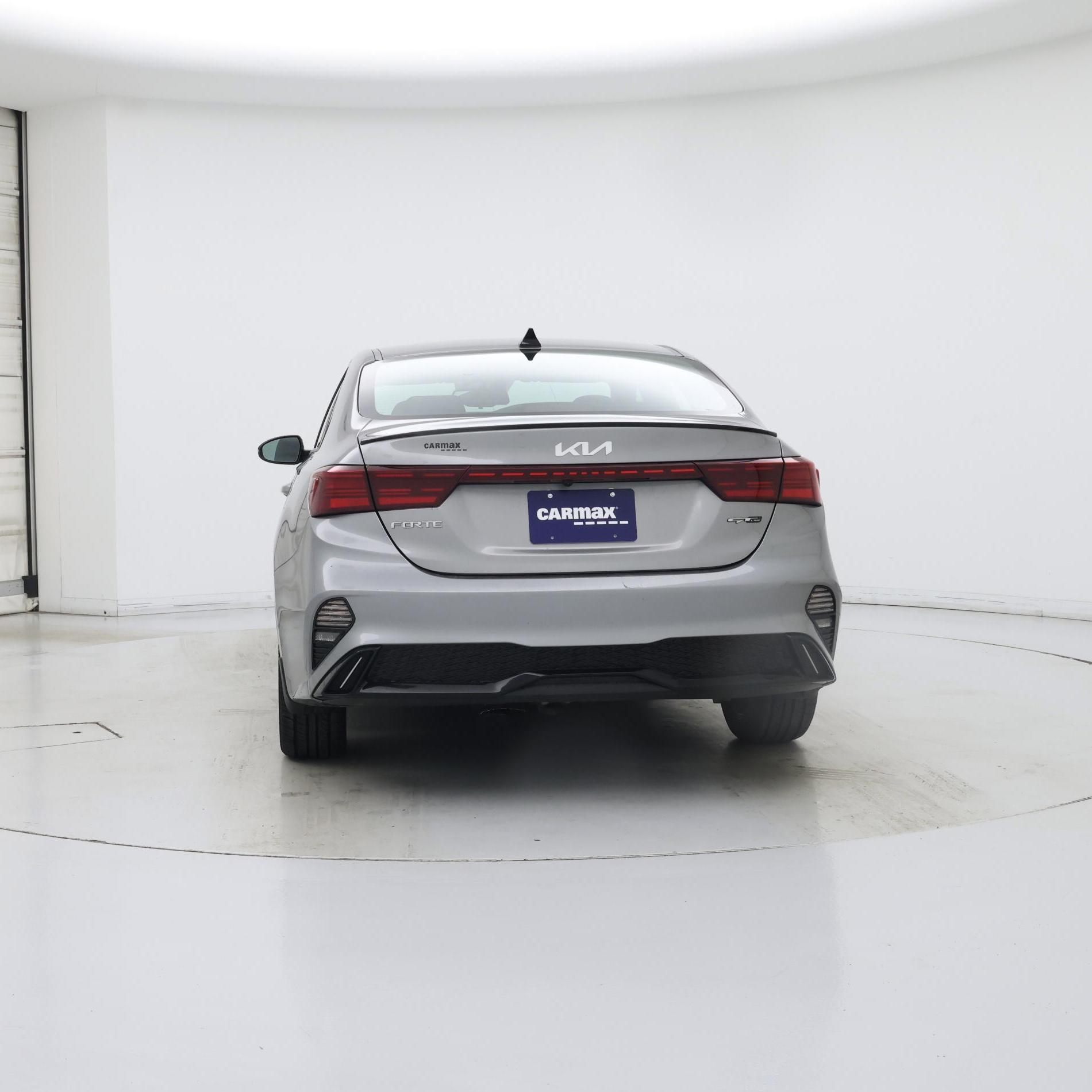 Thumbnail: 2023 Kia Forte - 6