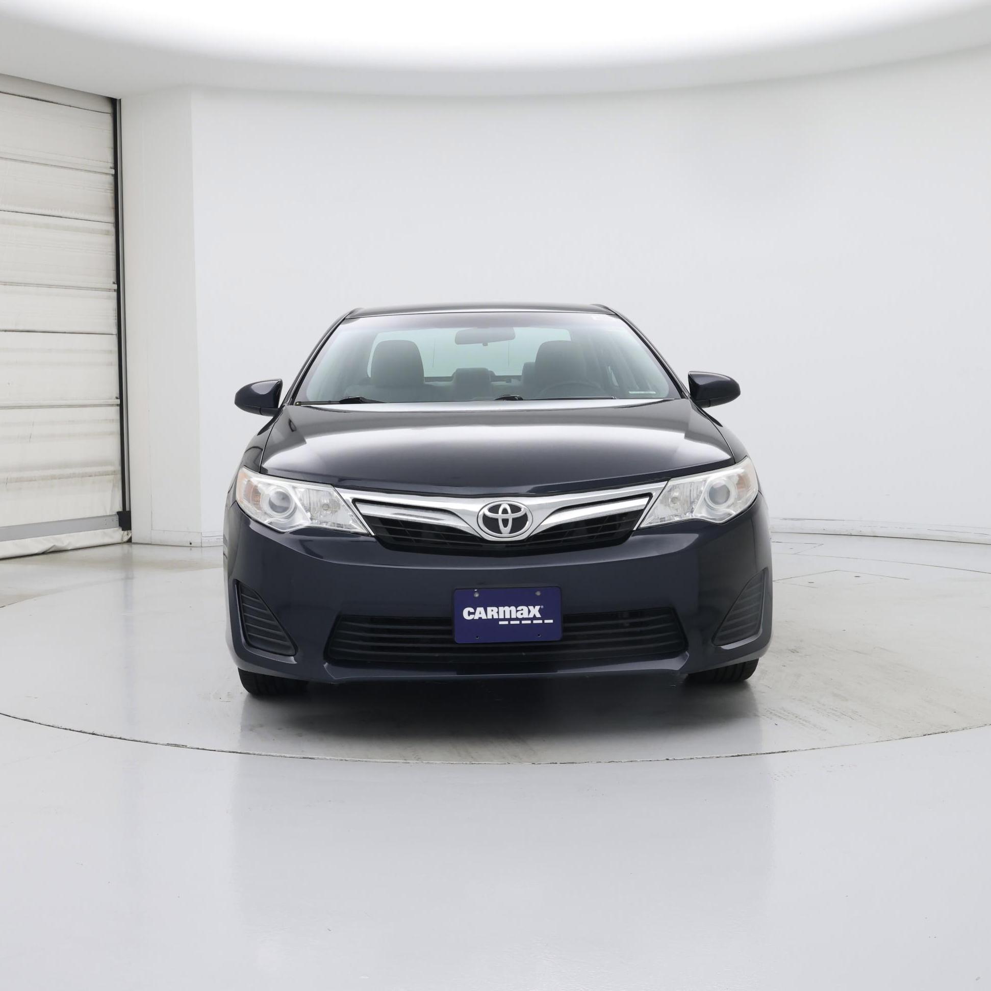 Thumbnail: 2014 Toyota Camry - 5