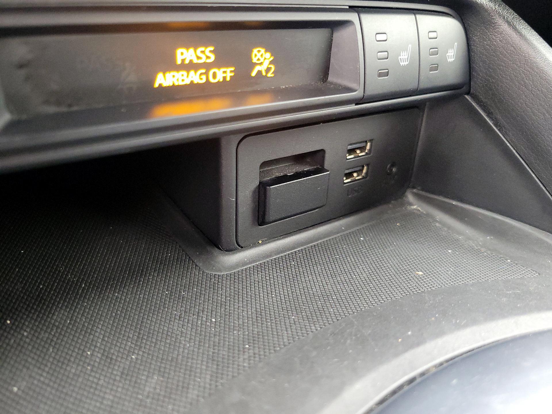 Thumbnail: 2017 Fiat 124 Spider - 18