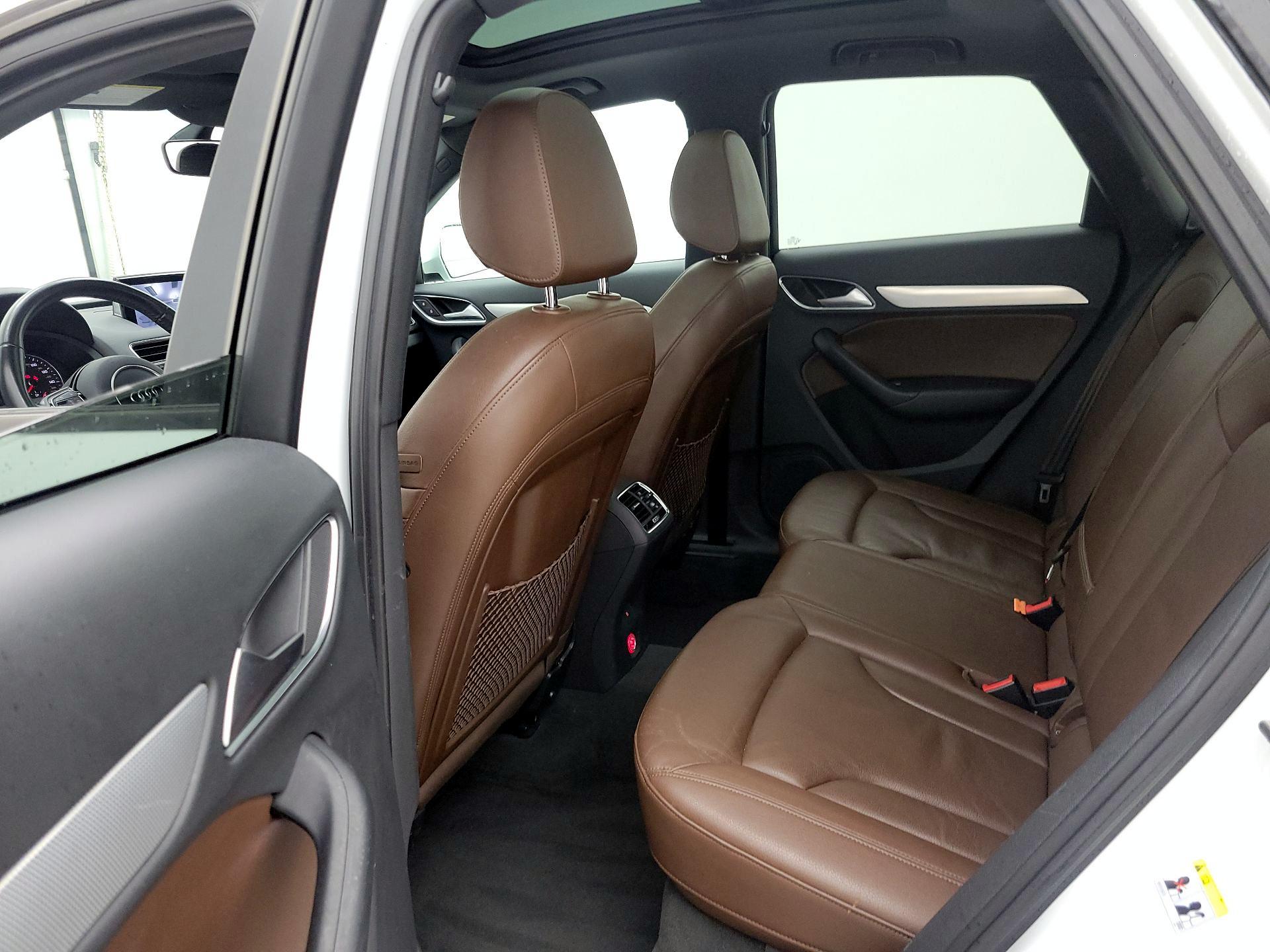 Thumbnail: 2018 Audi Q3 - 19