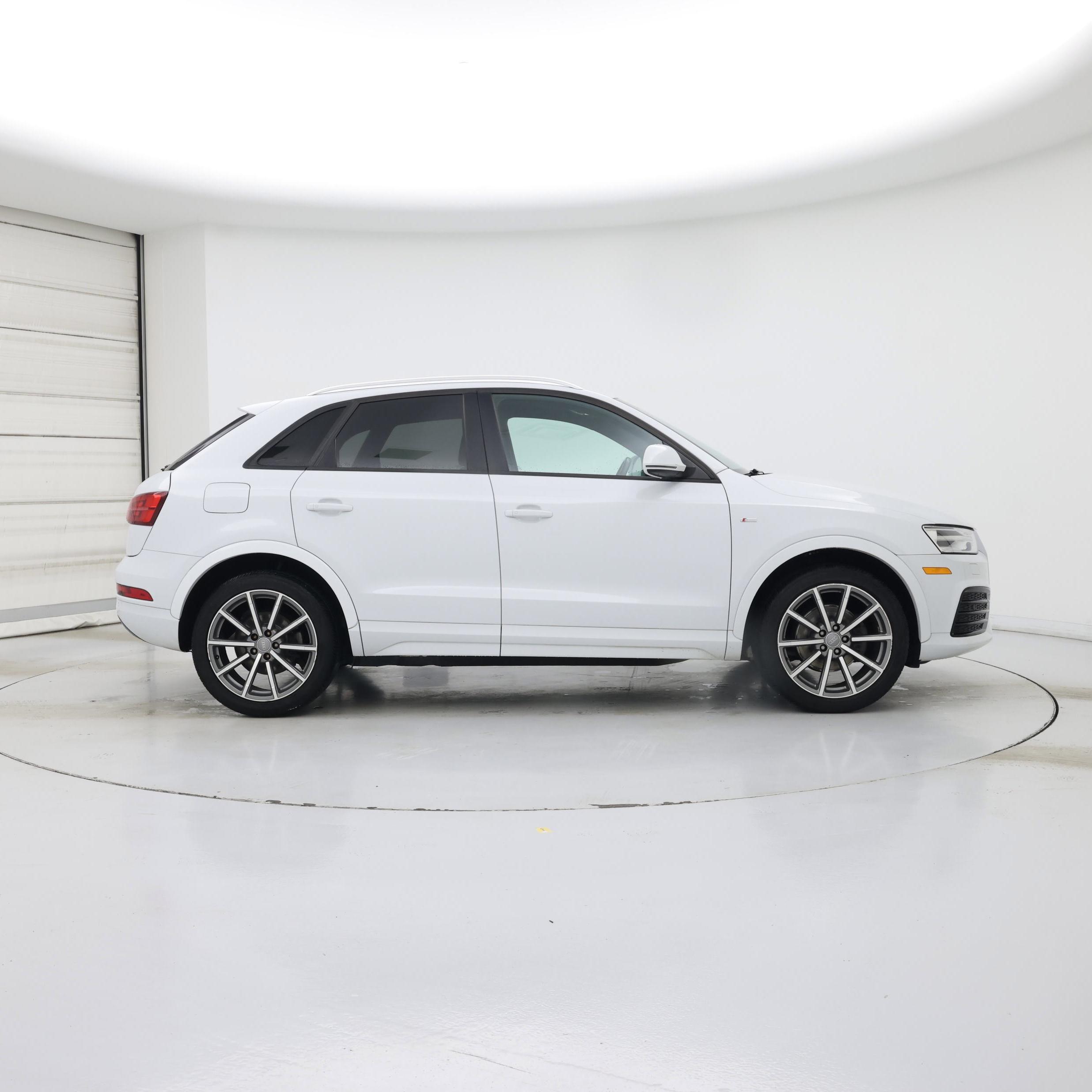 Thumbnail: 2018 Audi Q3 - 7