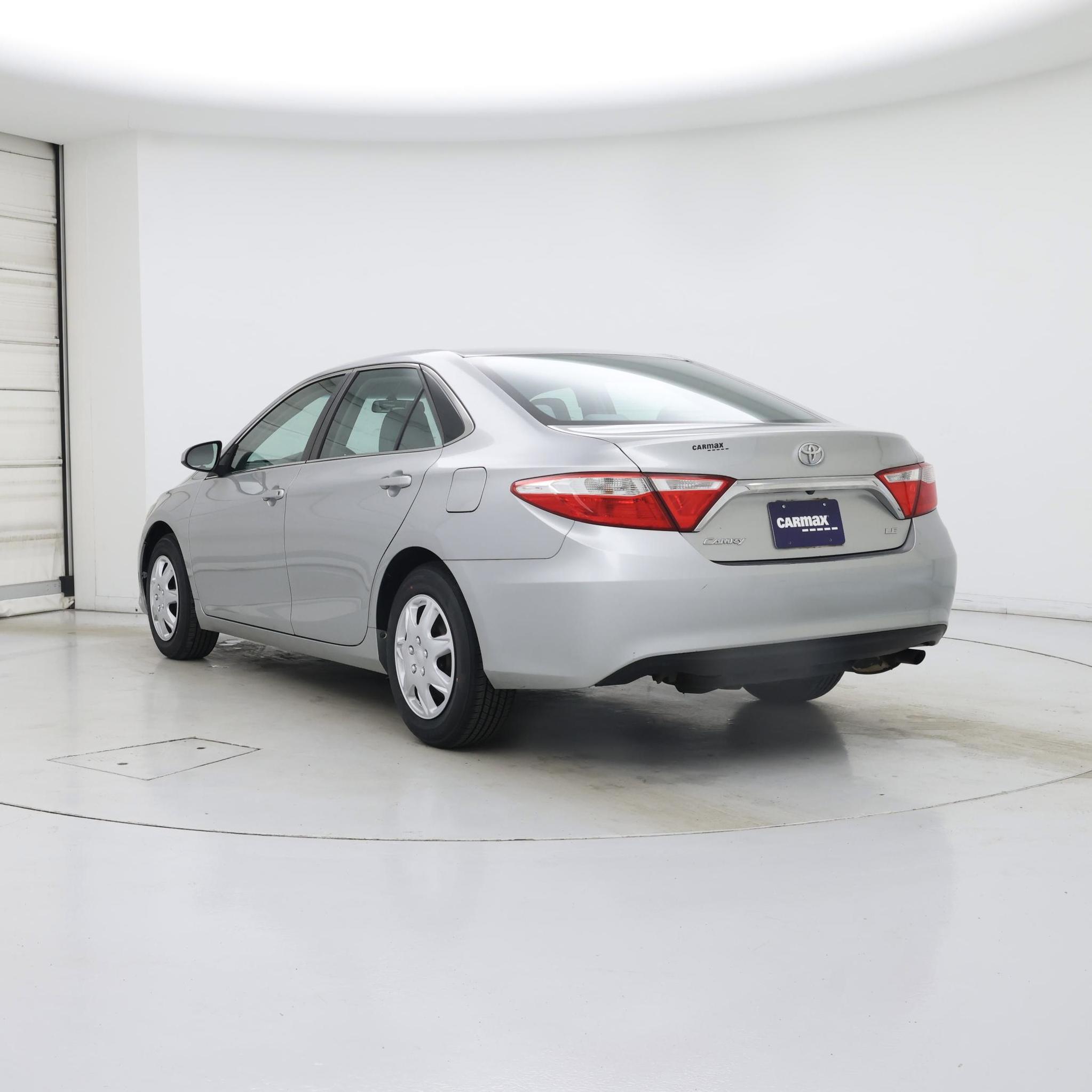 Thumbnail: 2015 Toyota Camry - 2