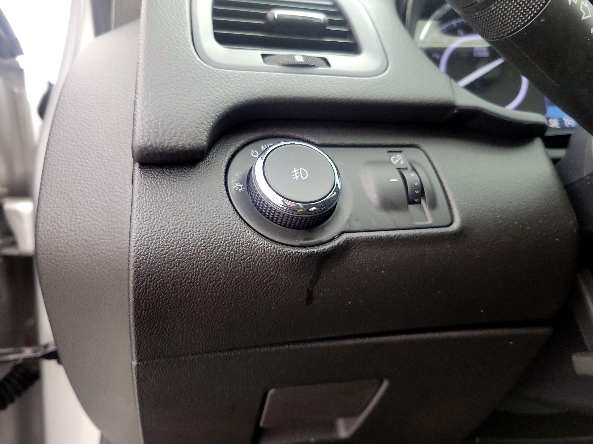 Thumbnail: 2016 Buick Regal - 13