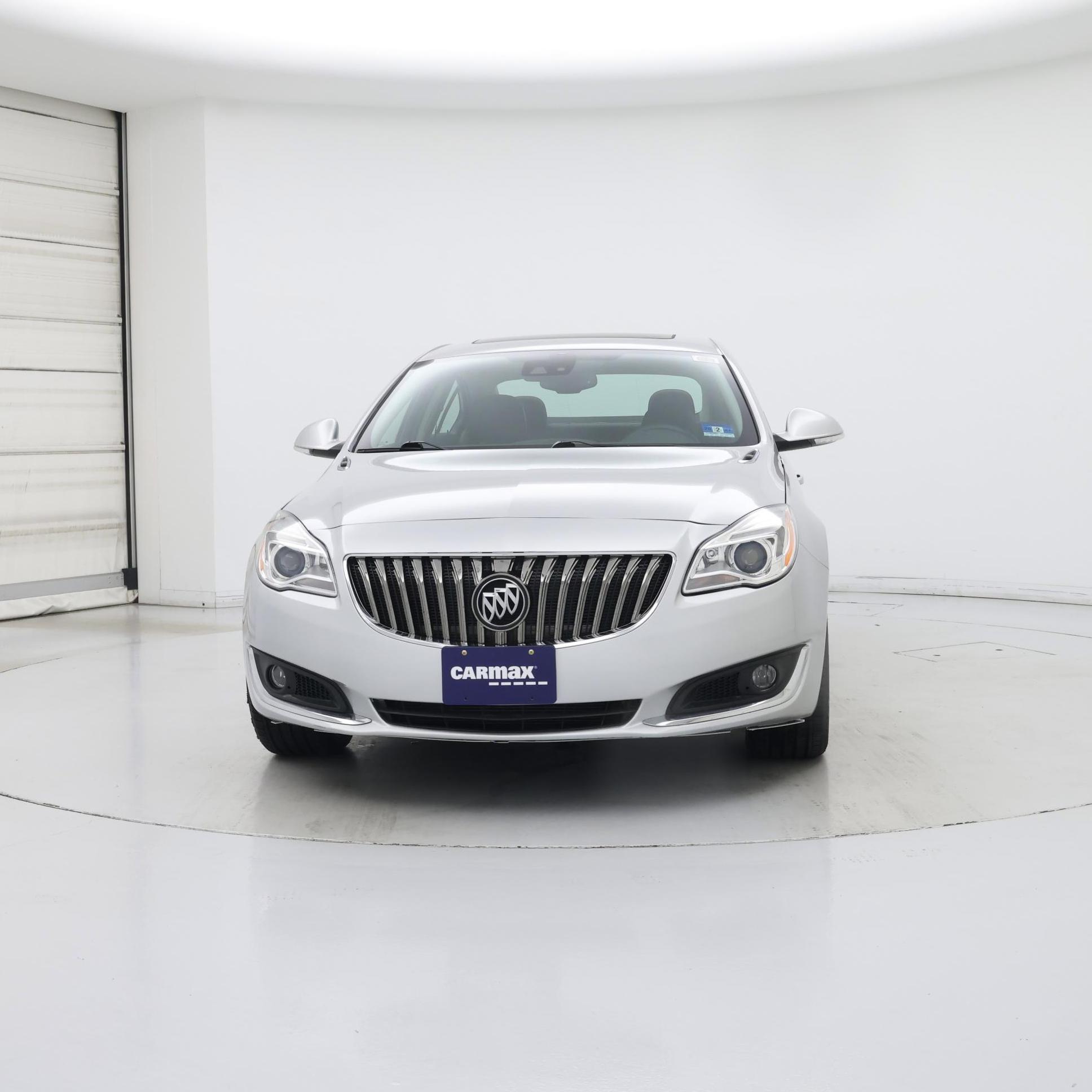 Thumbnail: 2016 Buick Regal - 5