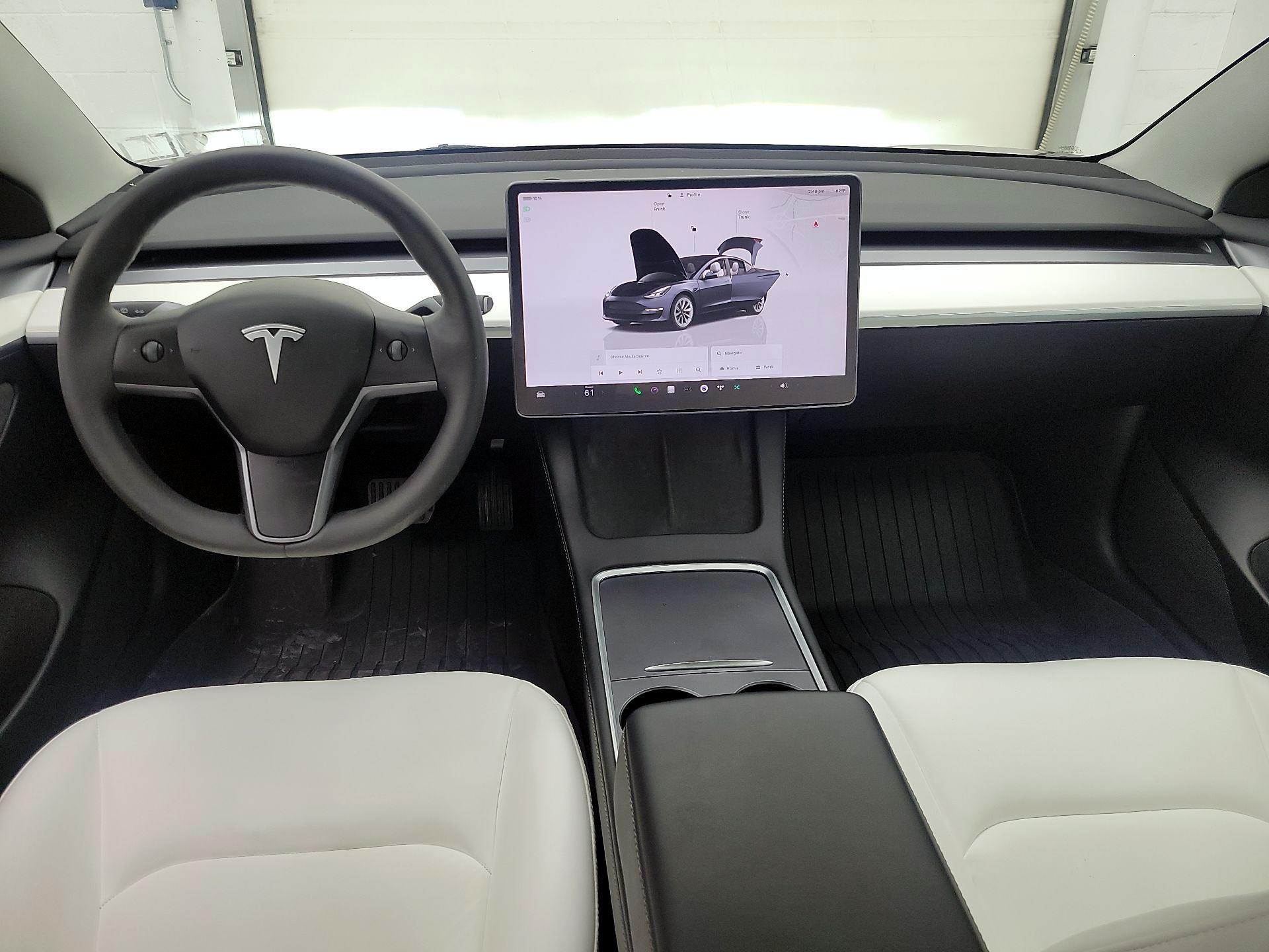 Thumbnail: 2023 Tesla Model 3 - 9