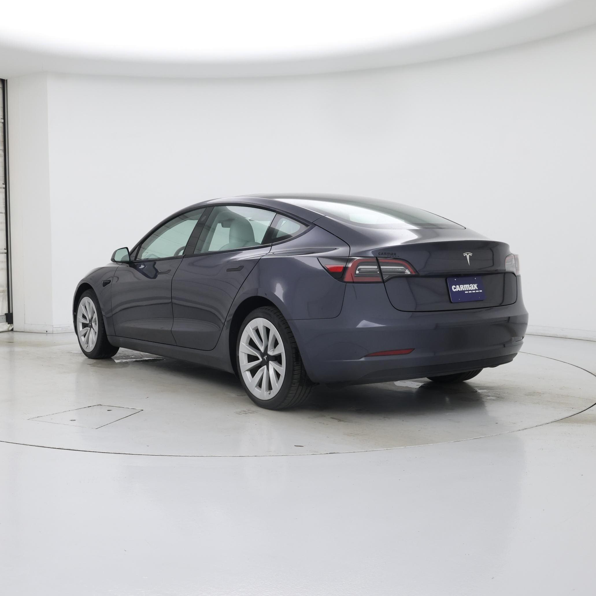 Thumbnail: 2023 Tesla Model 3 - 2