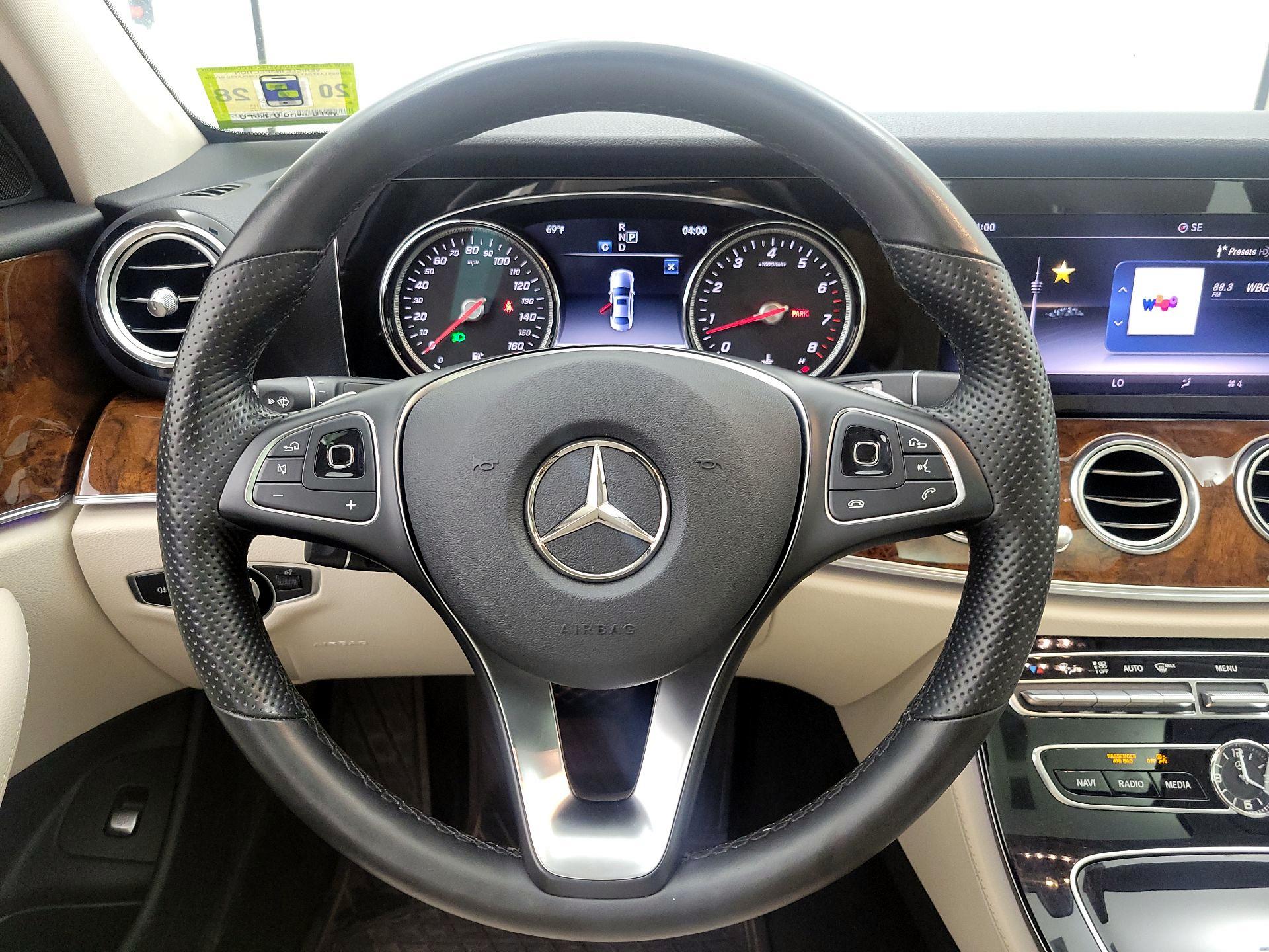 Thumbnail: 2018 Mercedes-Benz E-Class - 10