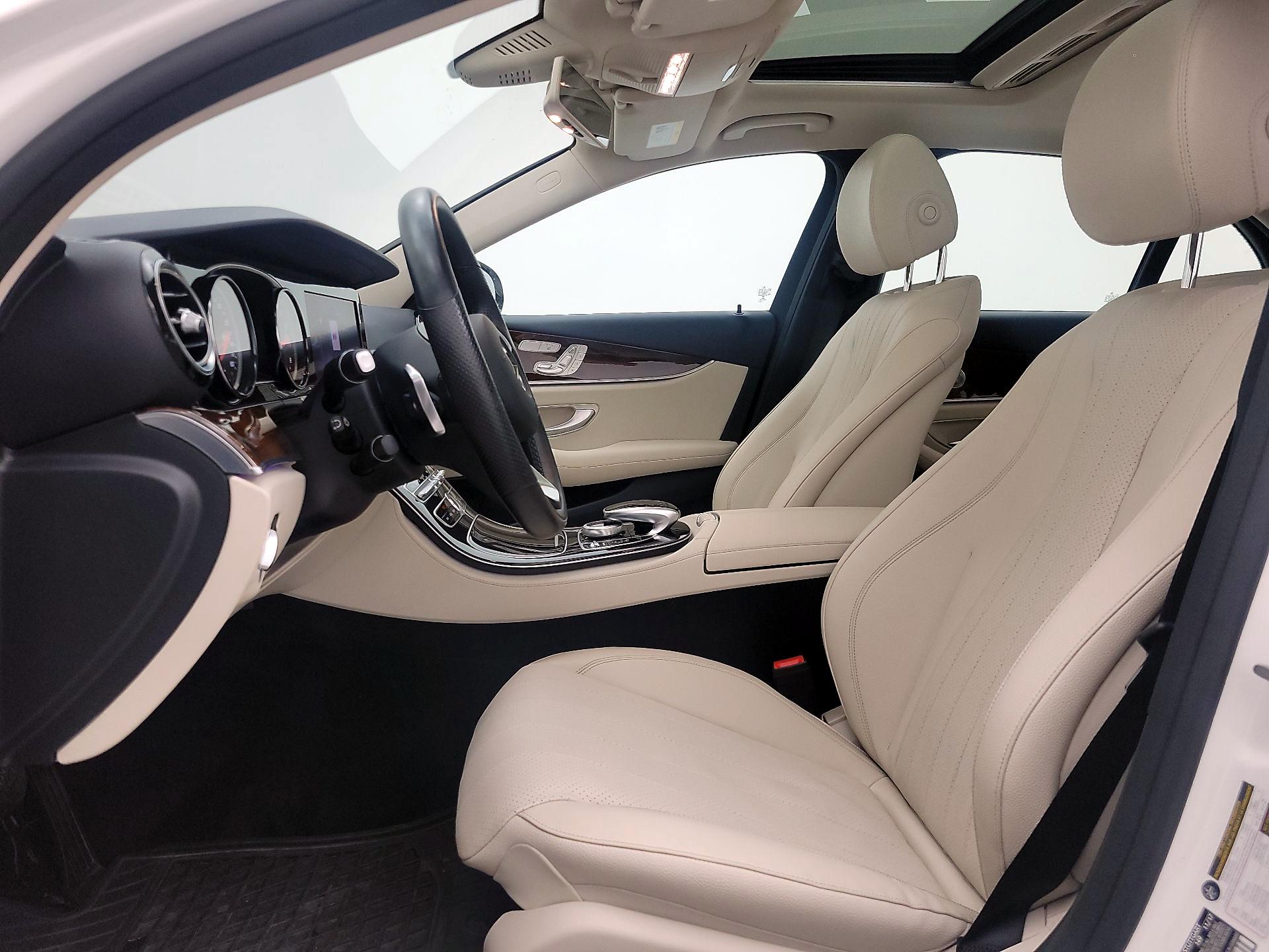 Thumbnail: 2018 Mercedes-Benz E-Class - 11