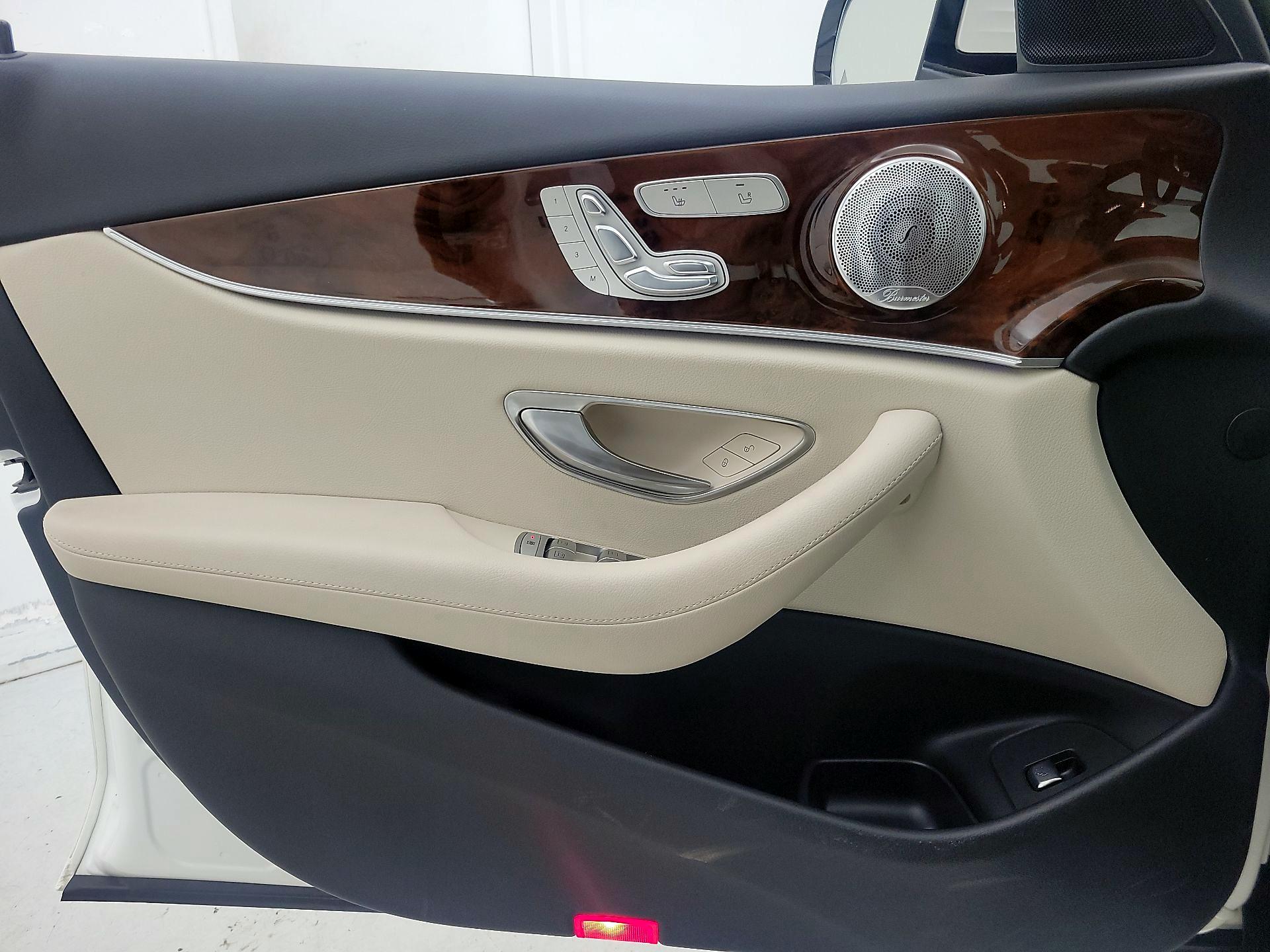 Thumbnail: 2018 Mercedes-Benz E-Class - 12