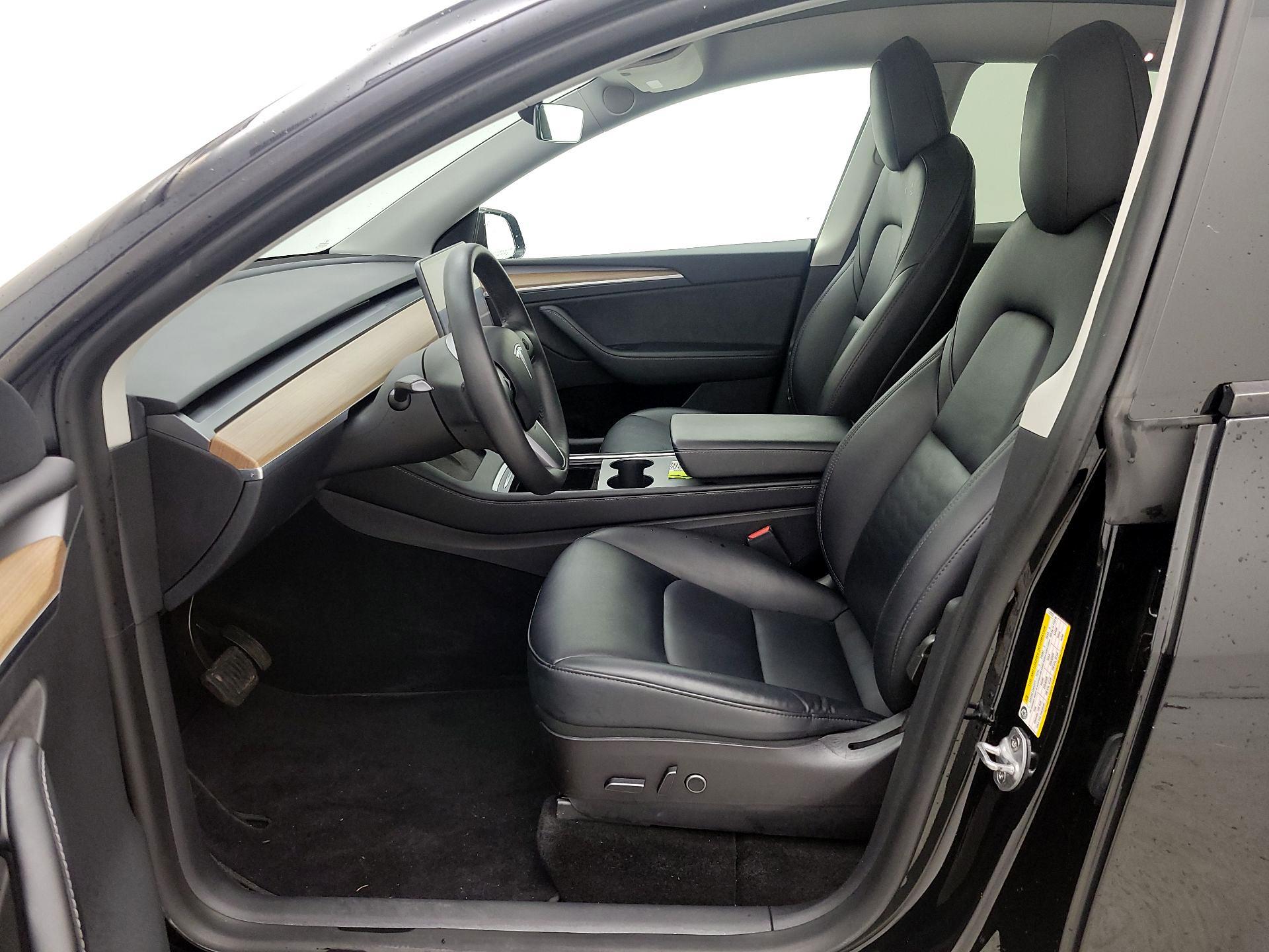 Thumbnail: 2022 Tesla Model Y - 11