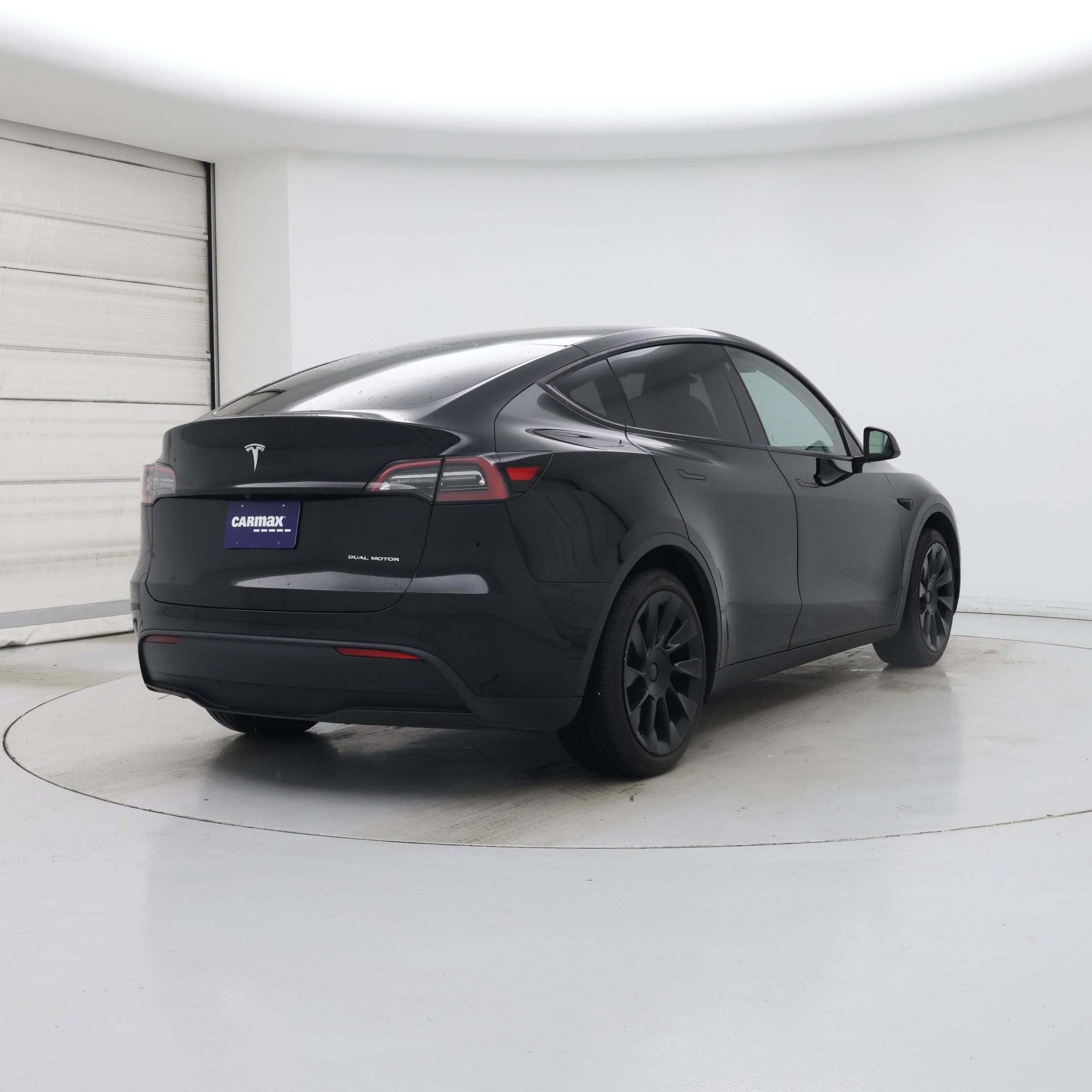Thumbnail: 2022 Tesla Model Y - 8