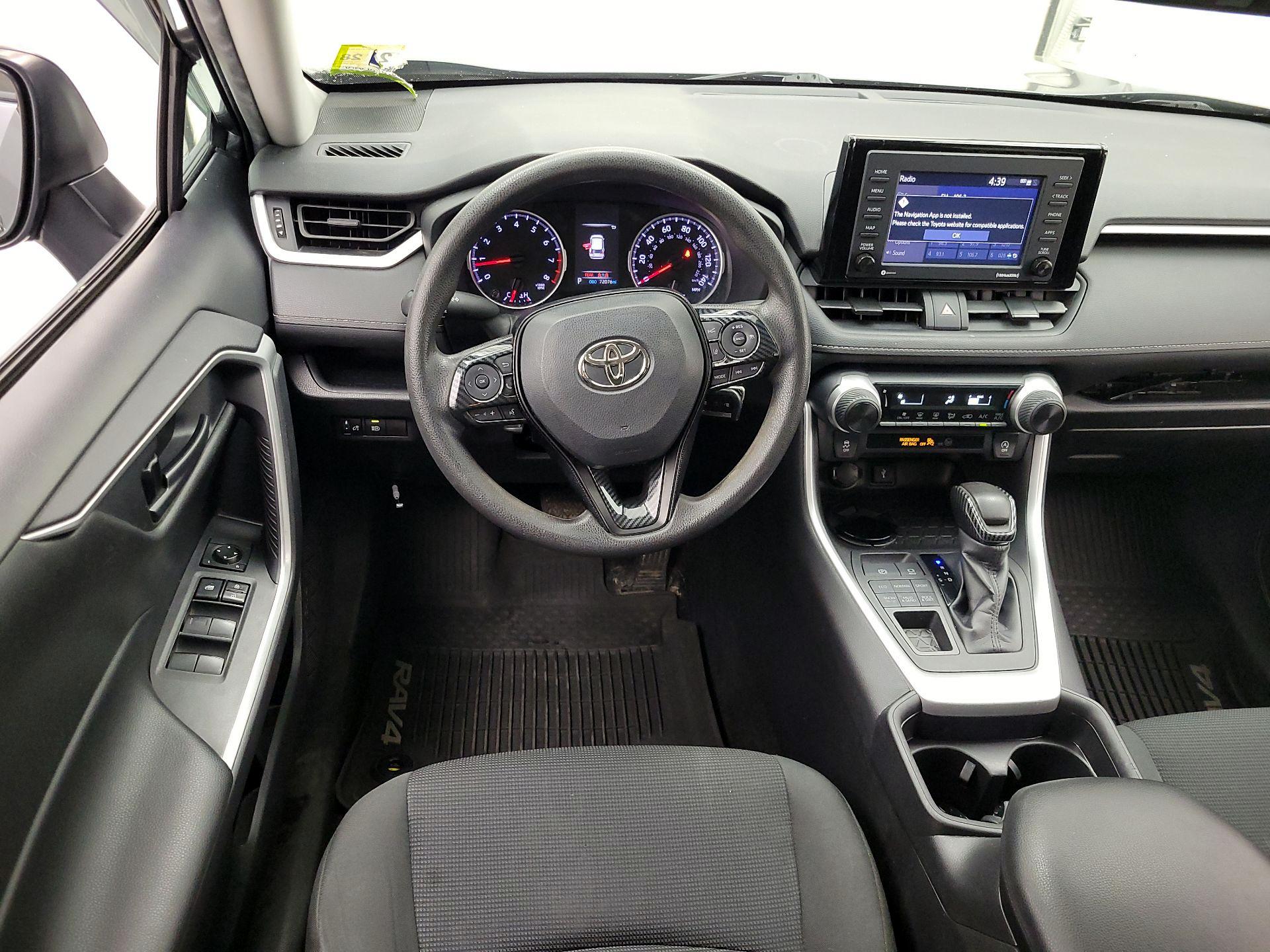 Thumbnail: 2021 Toyota RAV4 - 10