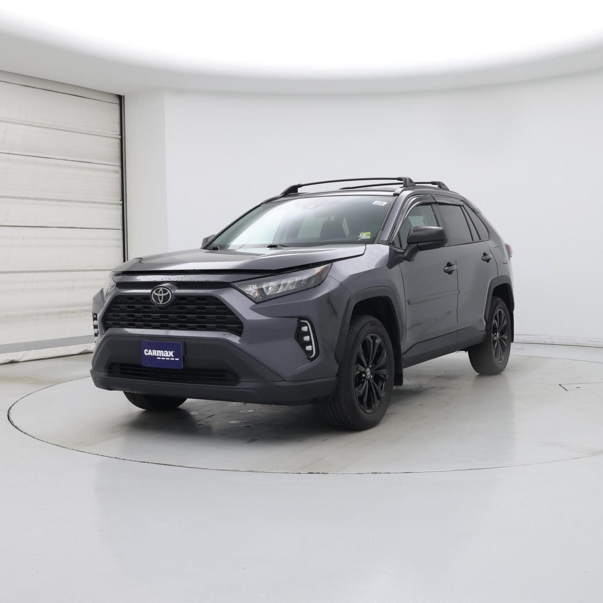 Thumbnail: 2021 Toyota RAV4 - 4