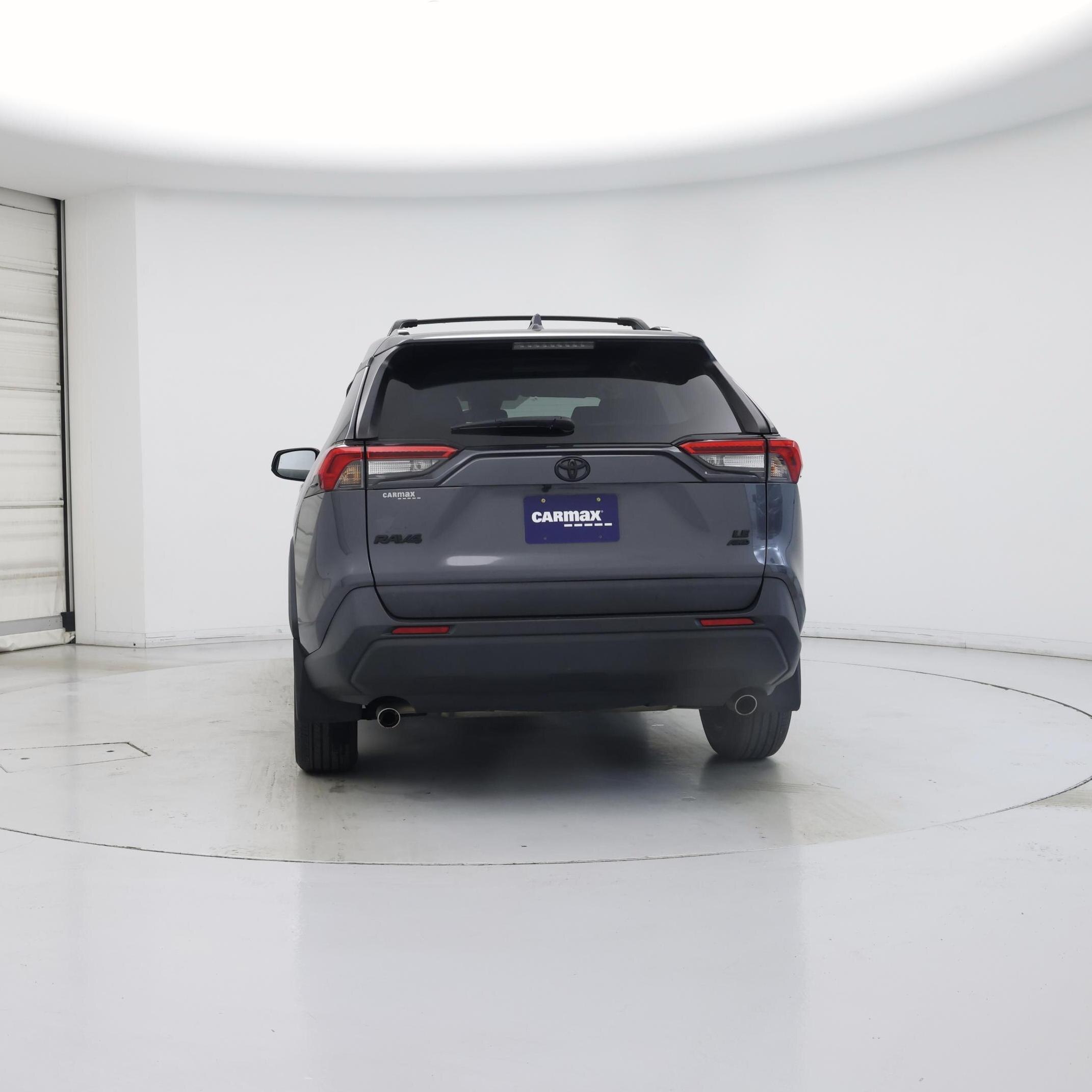 Thumbnail: 2021 Toyota RAV4 - 6