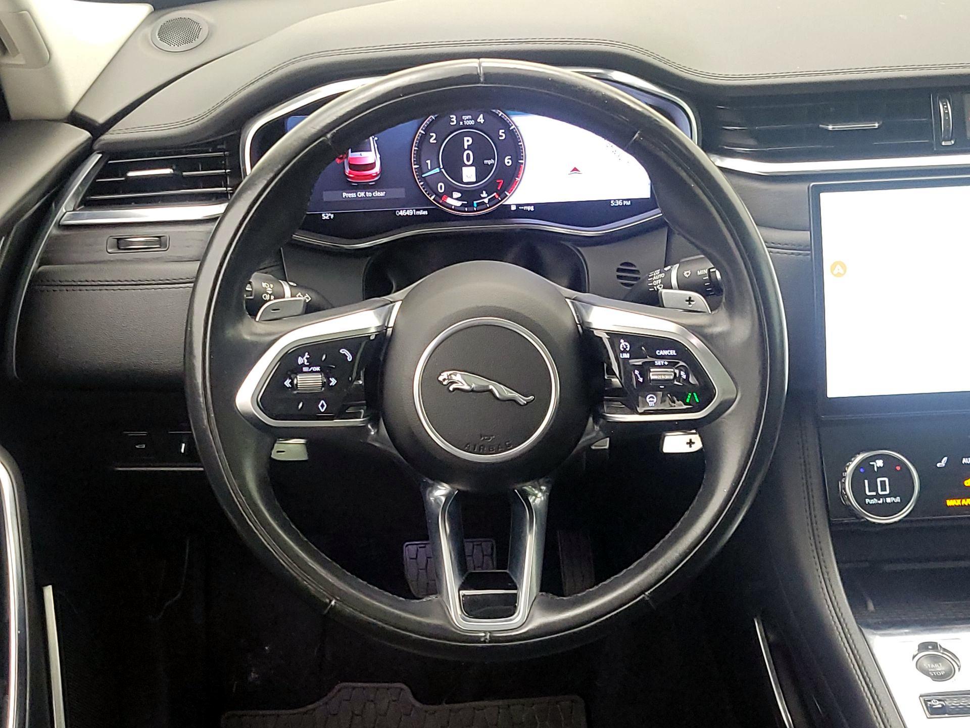 Thumbnail: 2021 Jaguar F-Pace - 10