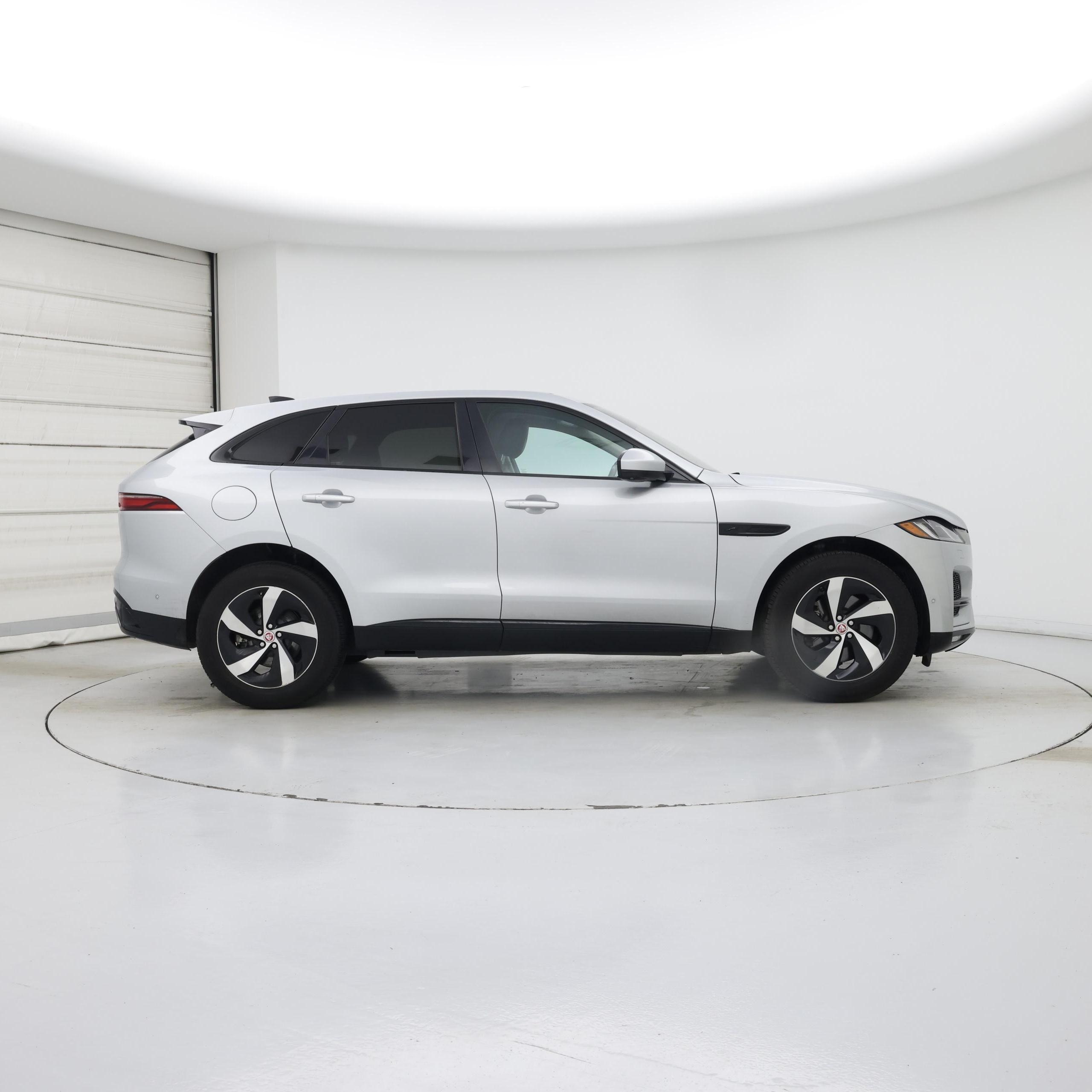 Thumbnail: 2021 Jaguar F-Pace - 7