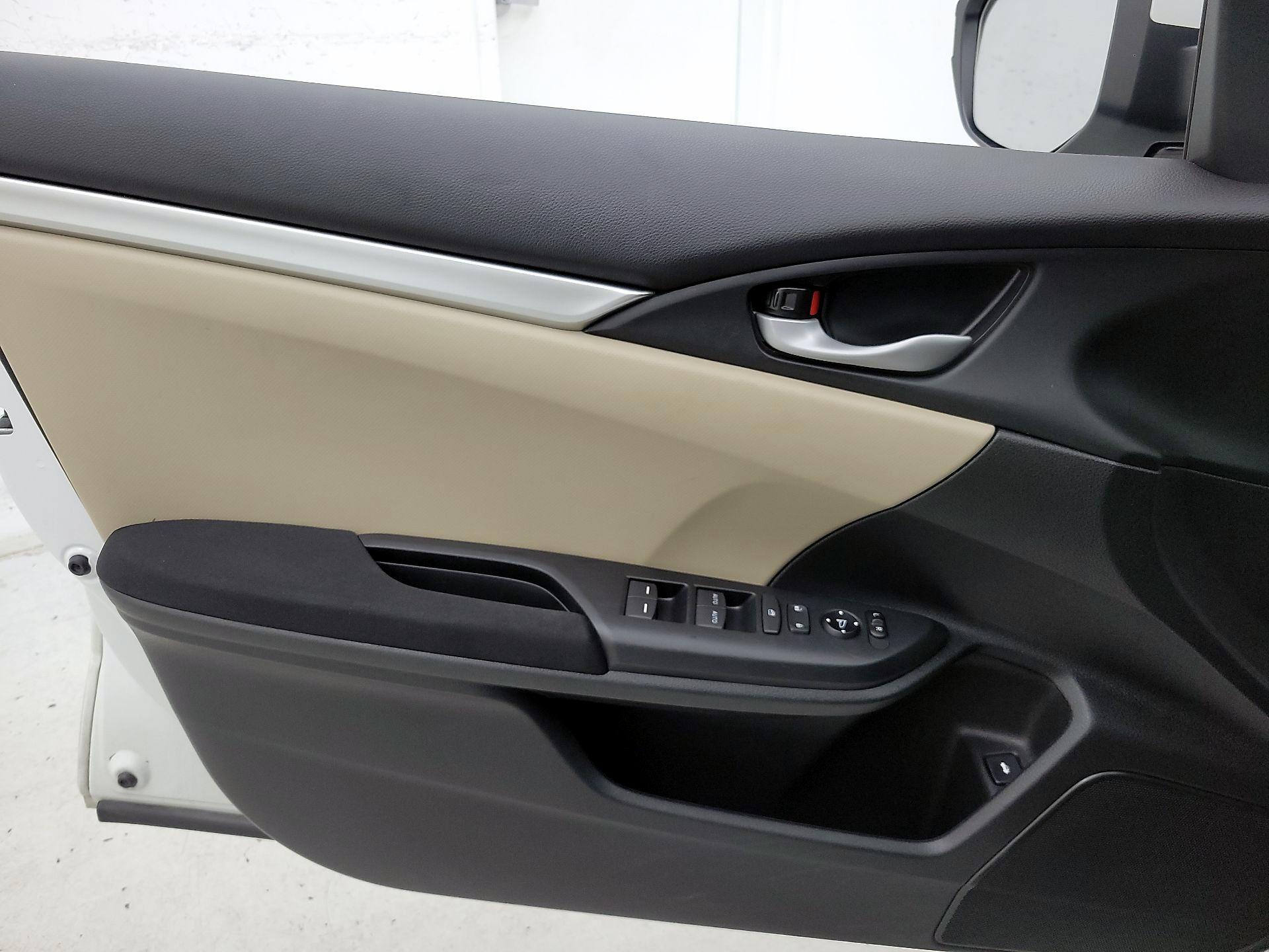 Thumbnail: 2019 Honda Civic - 12