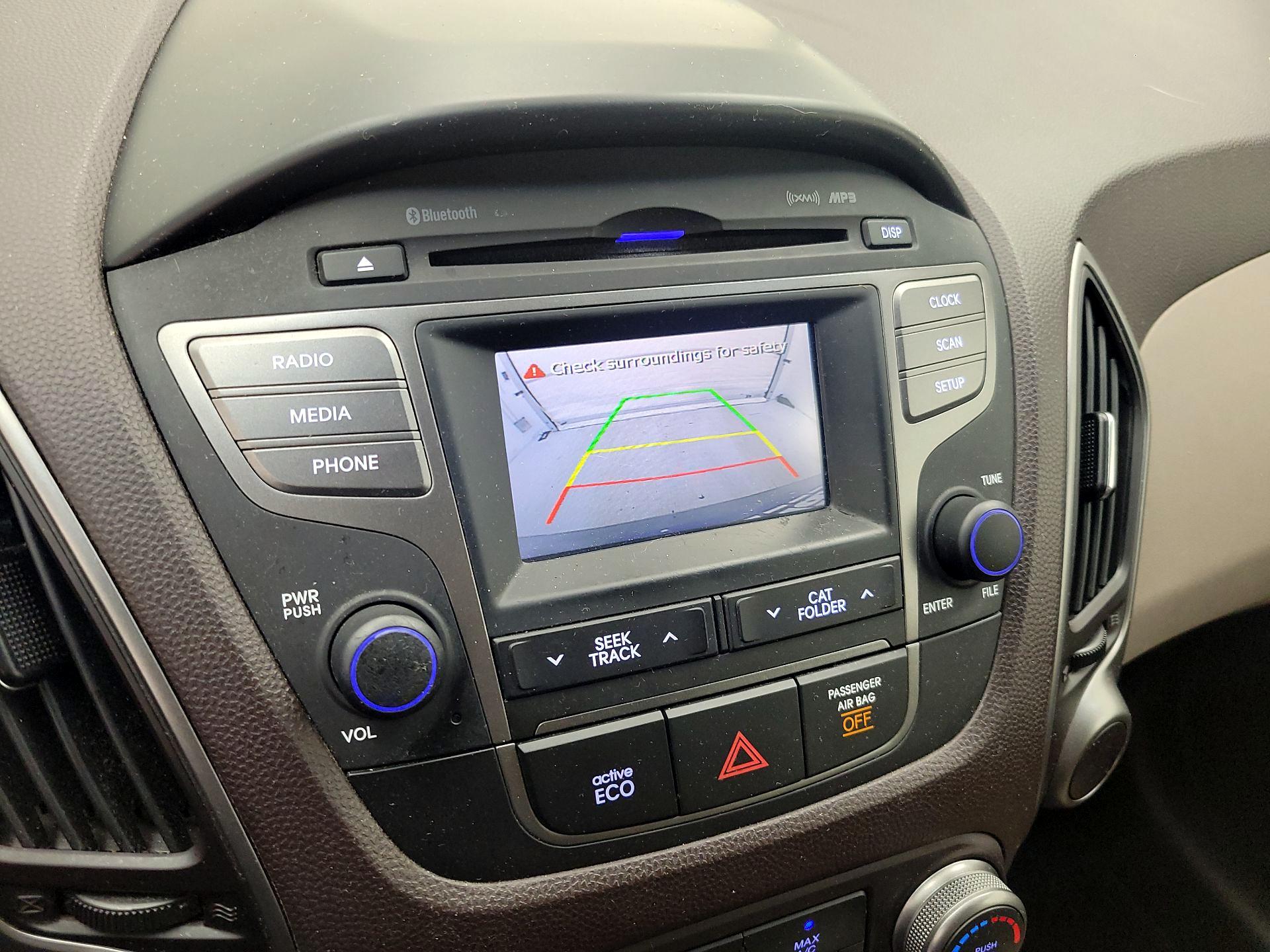 Thumbnail: 2015 Hyundai Tucson - 14