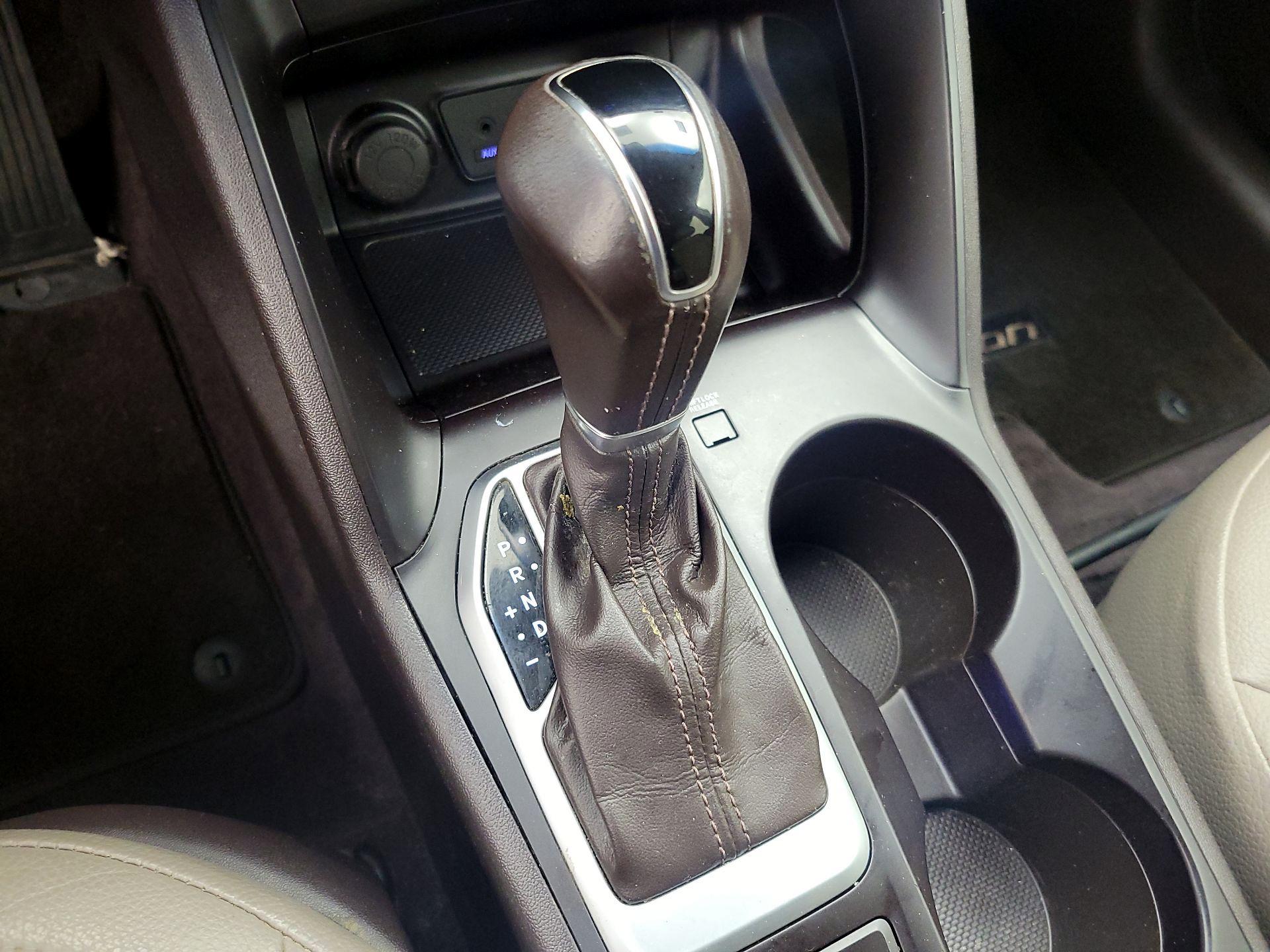 Thumbnail: 2015 Hyundai Tucson - 17