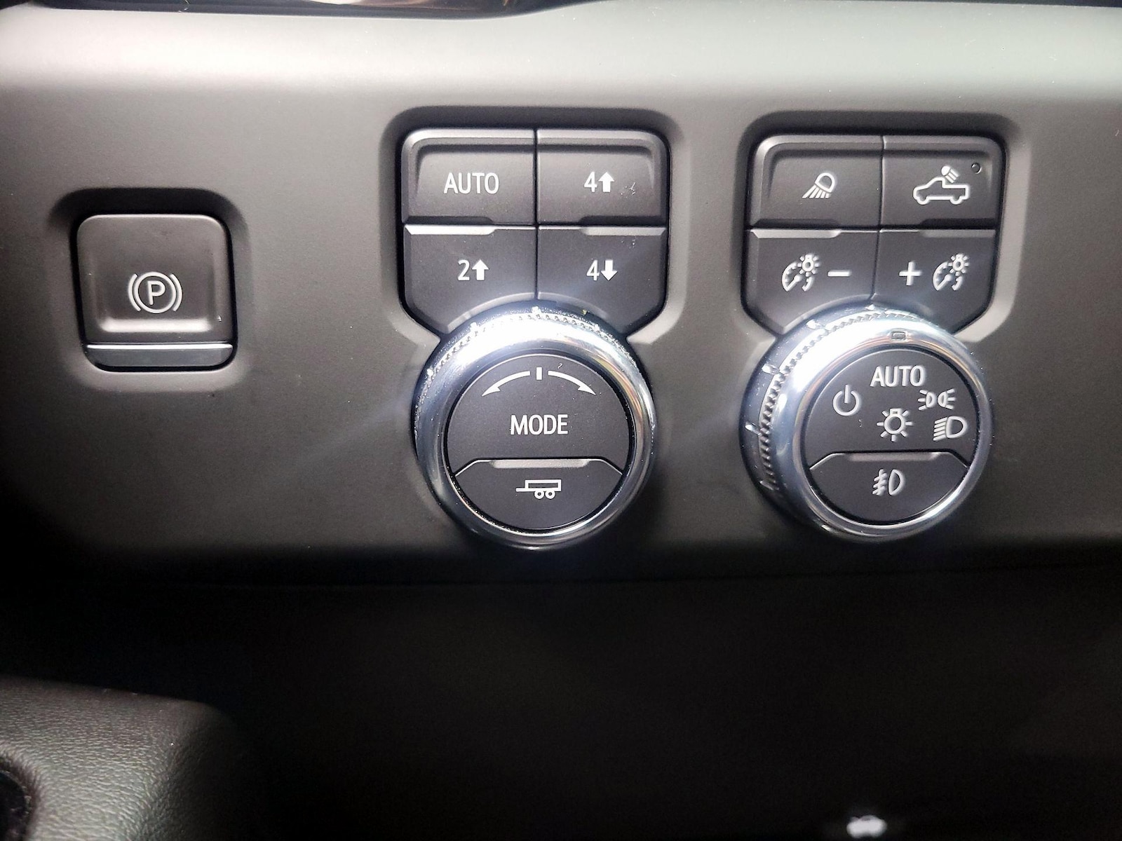 2023 GMC Sierra 1500 AT4 - Photo 14