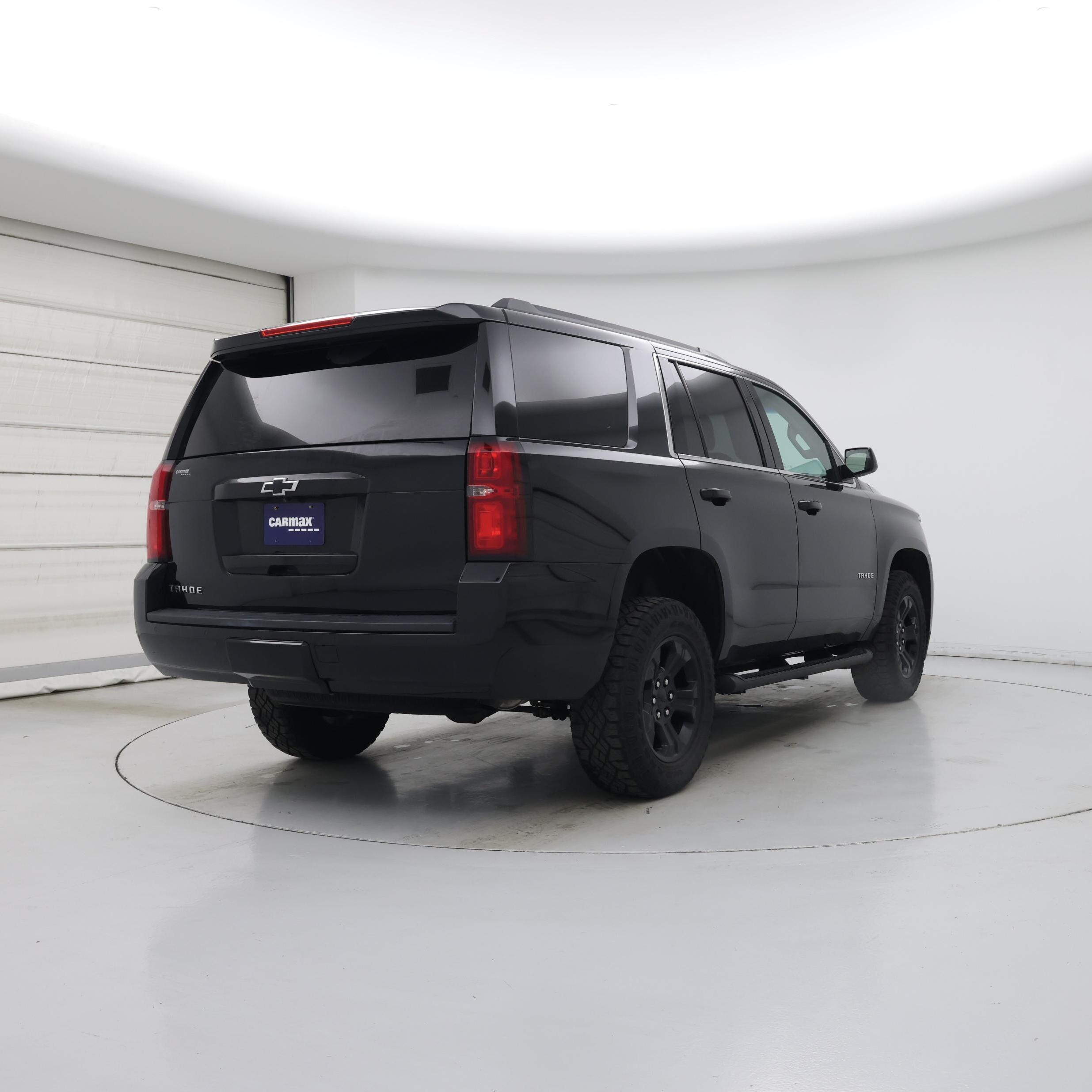 Thumbnail: 2020 Chevrolet Tahoe - 8