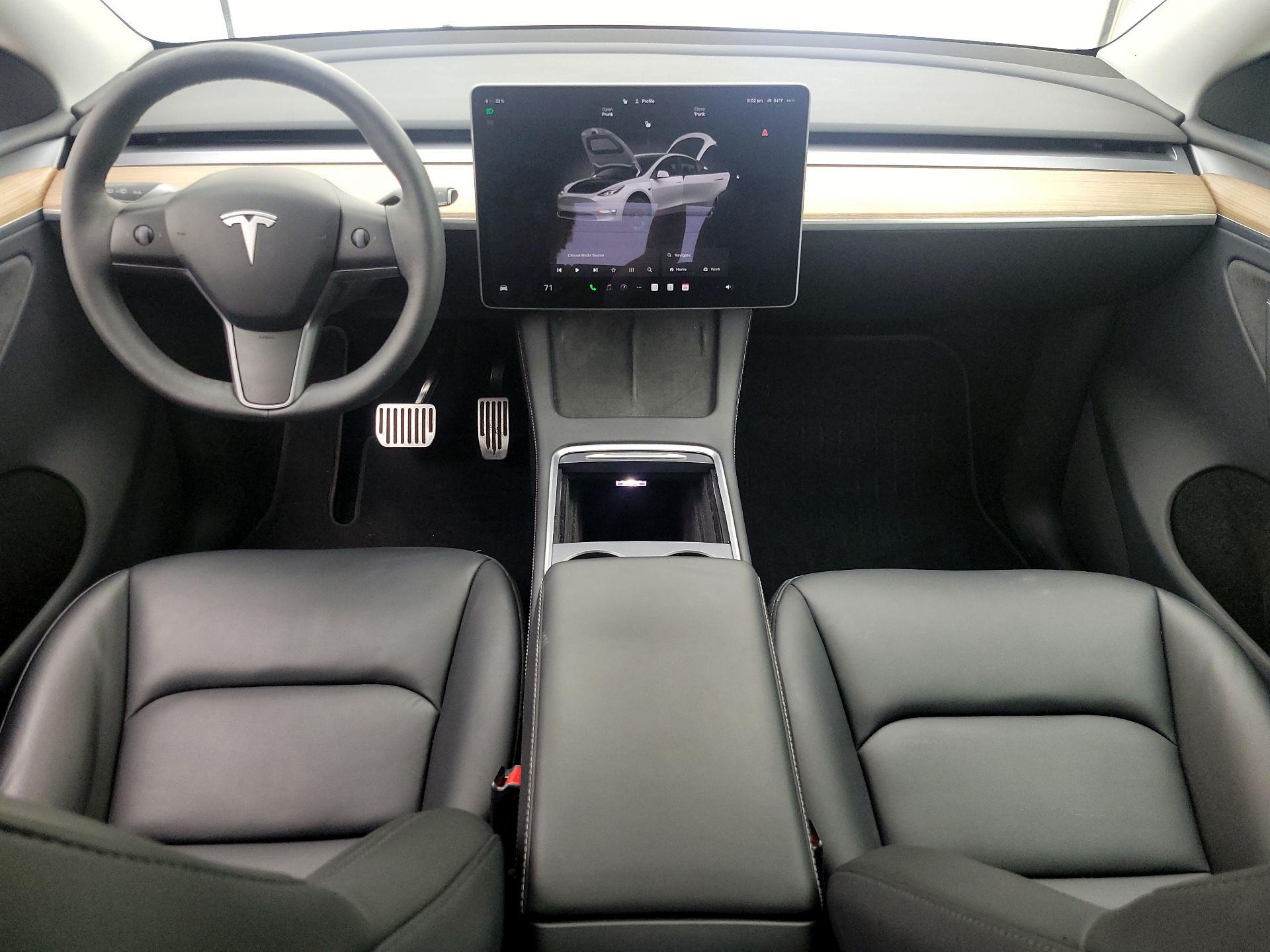 Thumbnail: 2024 Tesla Model Y - 9