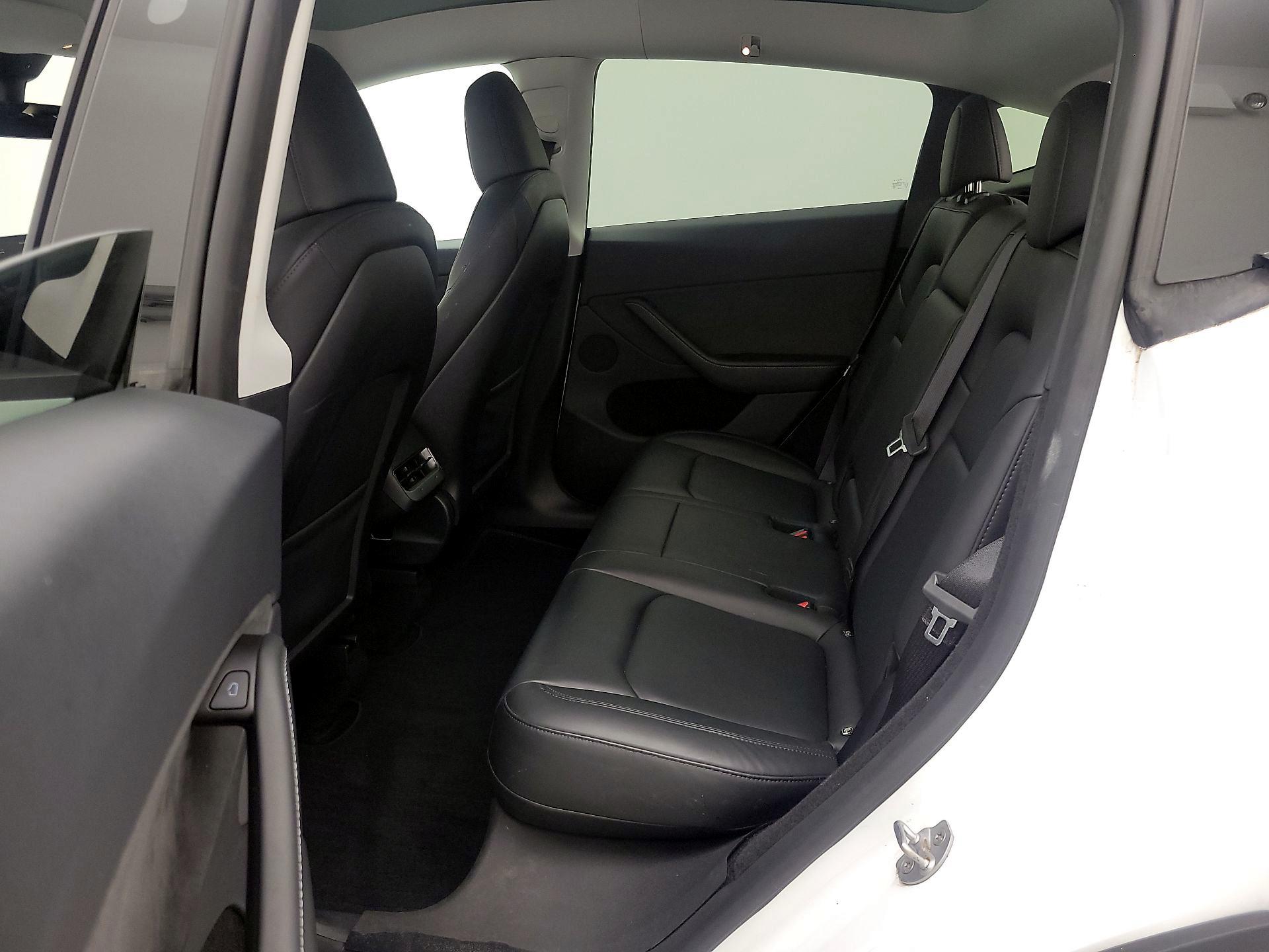 Thumbnail: 2024 Tesla Model Y - 18