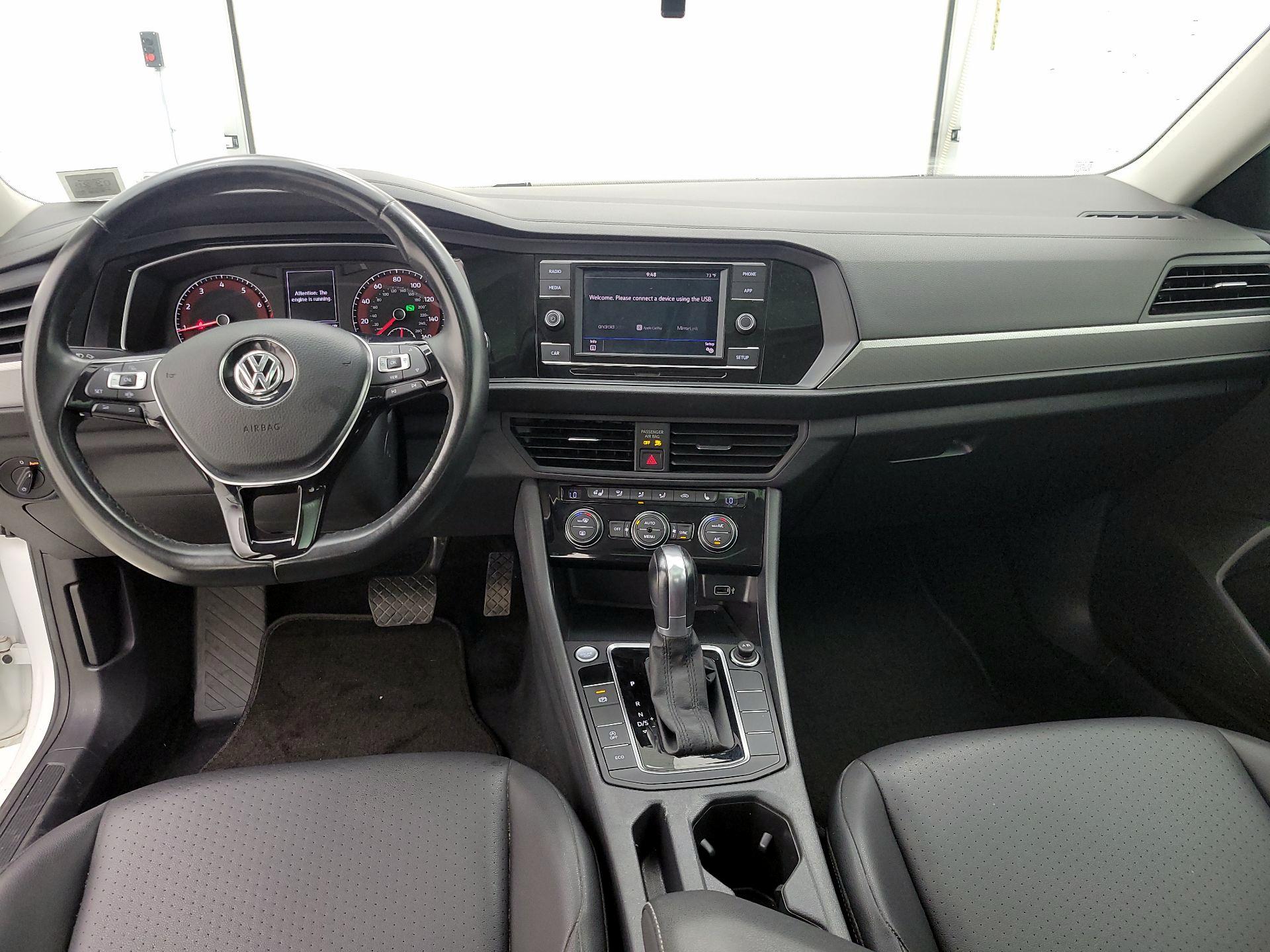 Thumbnail: 2019 Volkswagen Jetta - 9